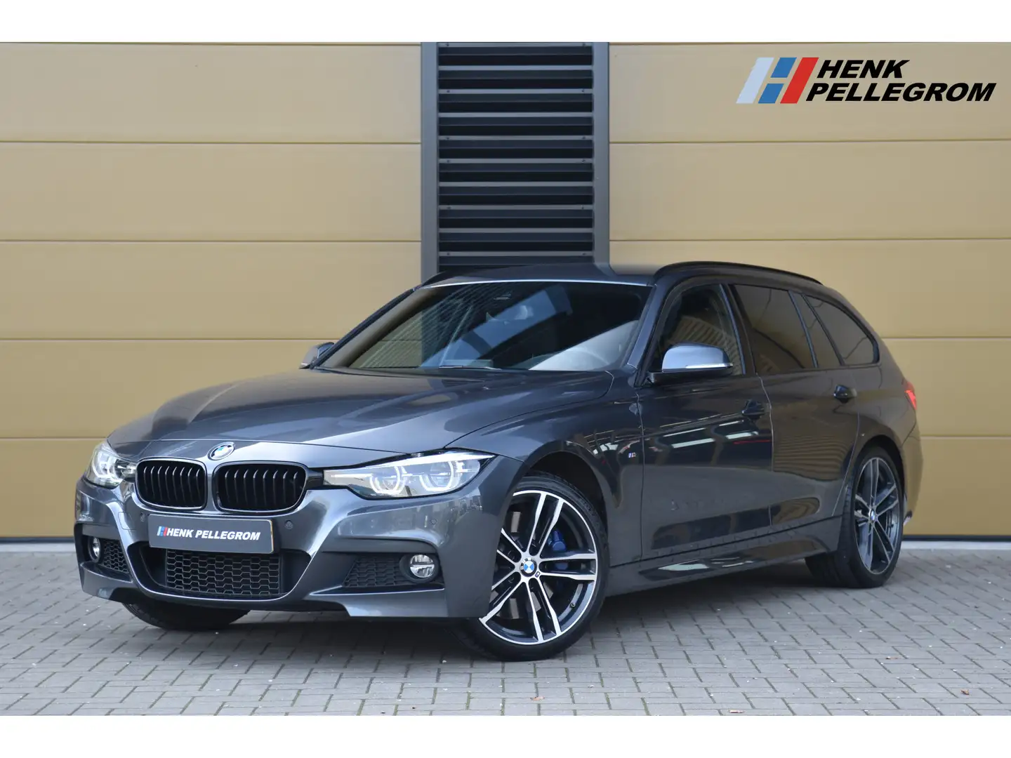 BMW 340 3-serie Touring 340i xDrive * Achteruitrijcamera * Gris - 1