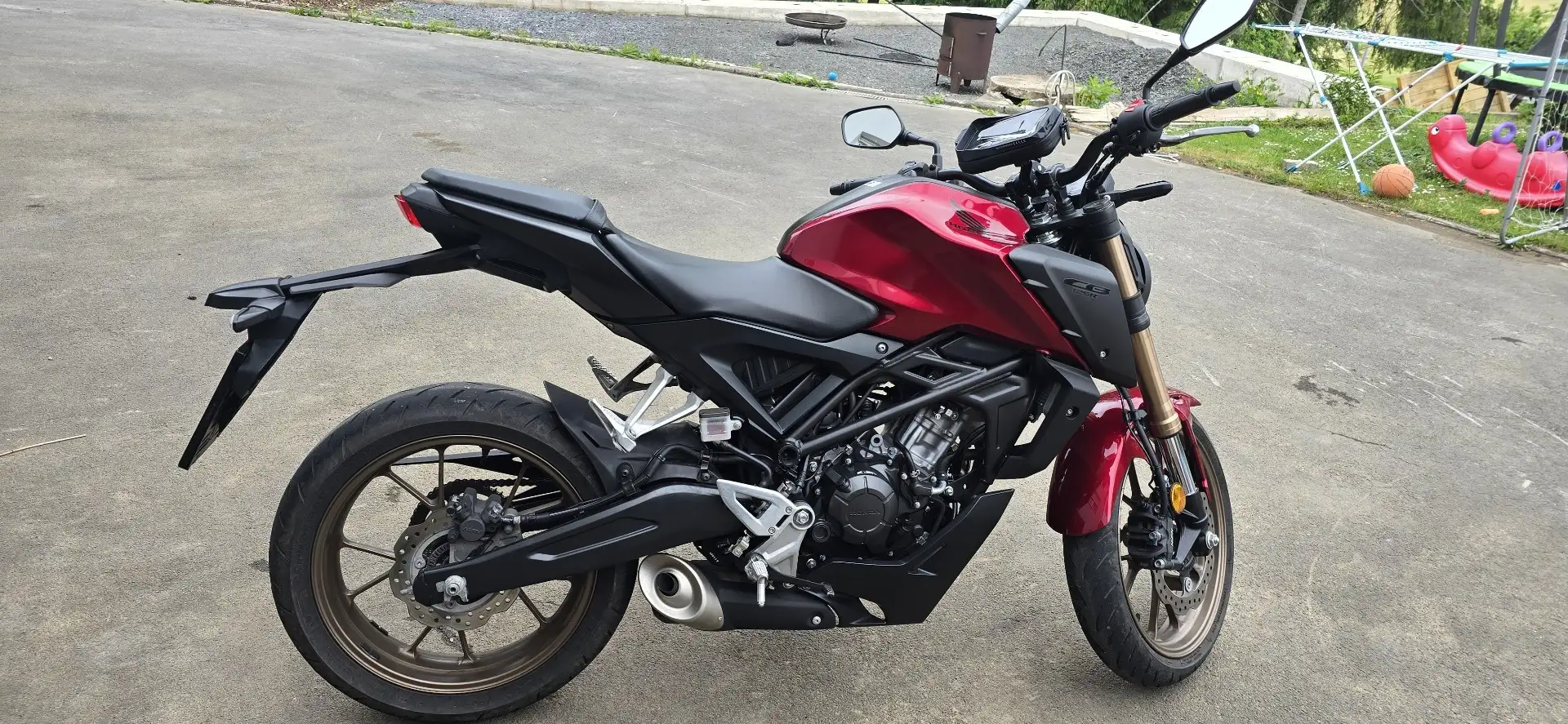 Honda CB 125 Rot - 2