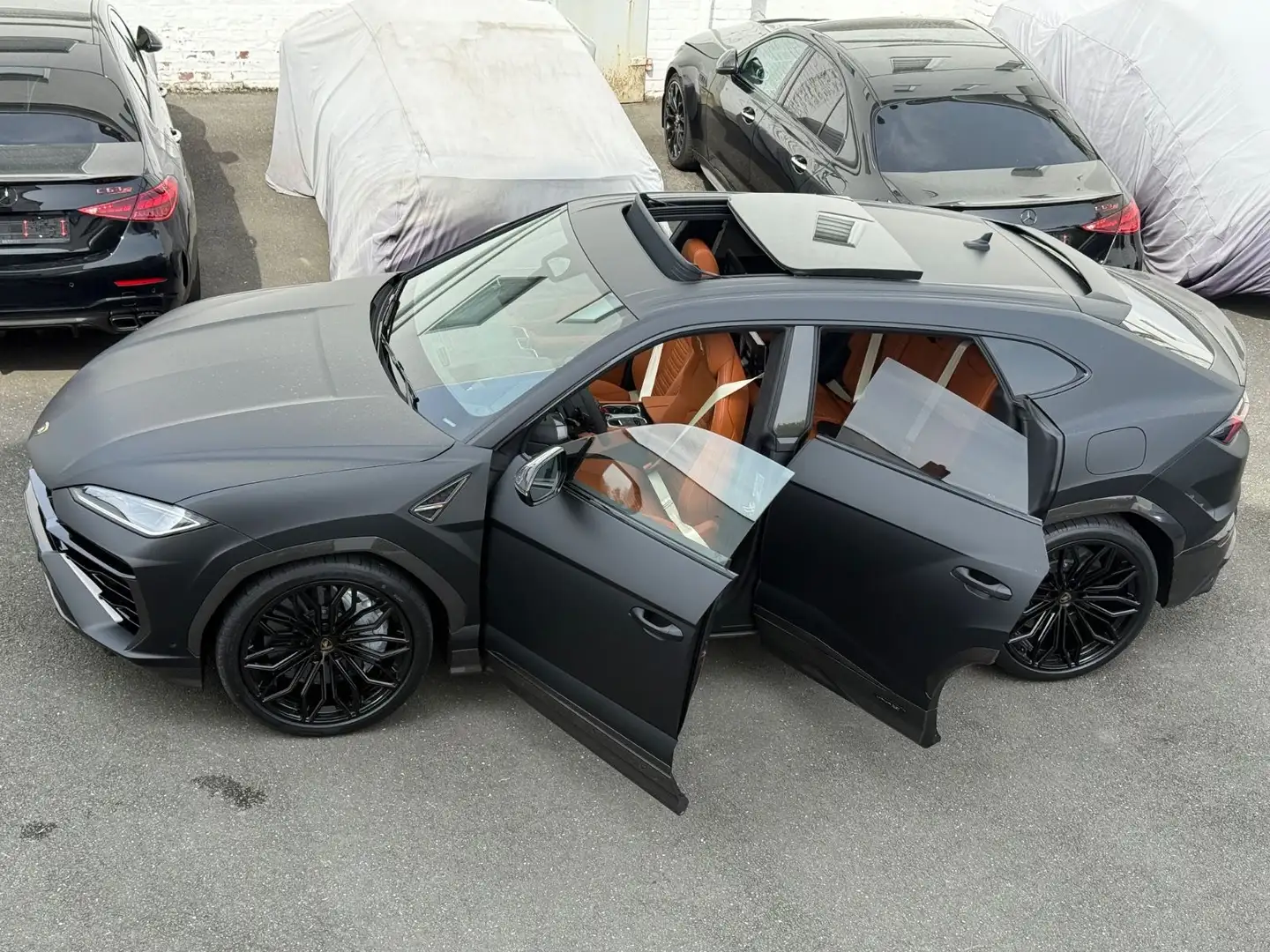 lamborghini urus