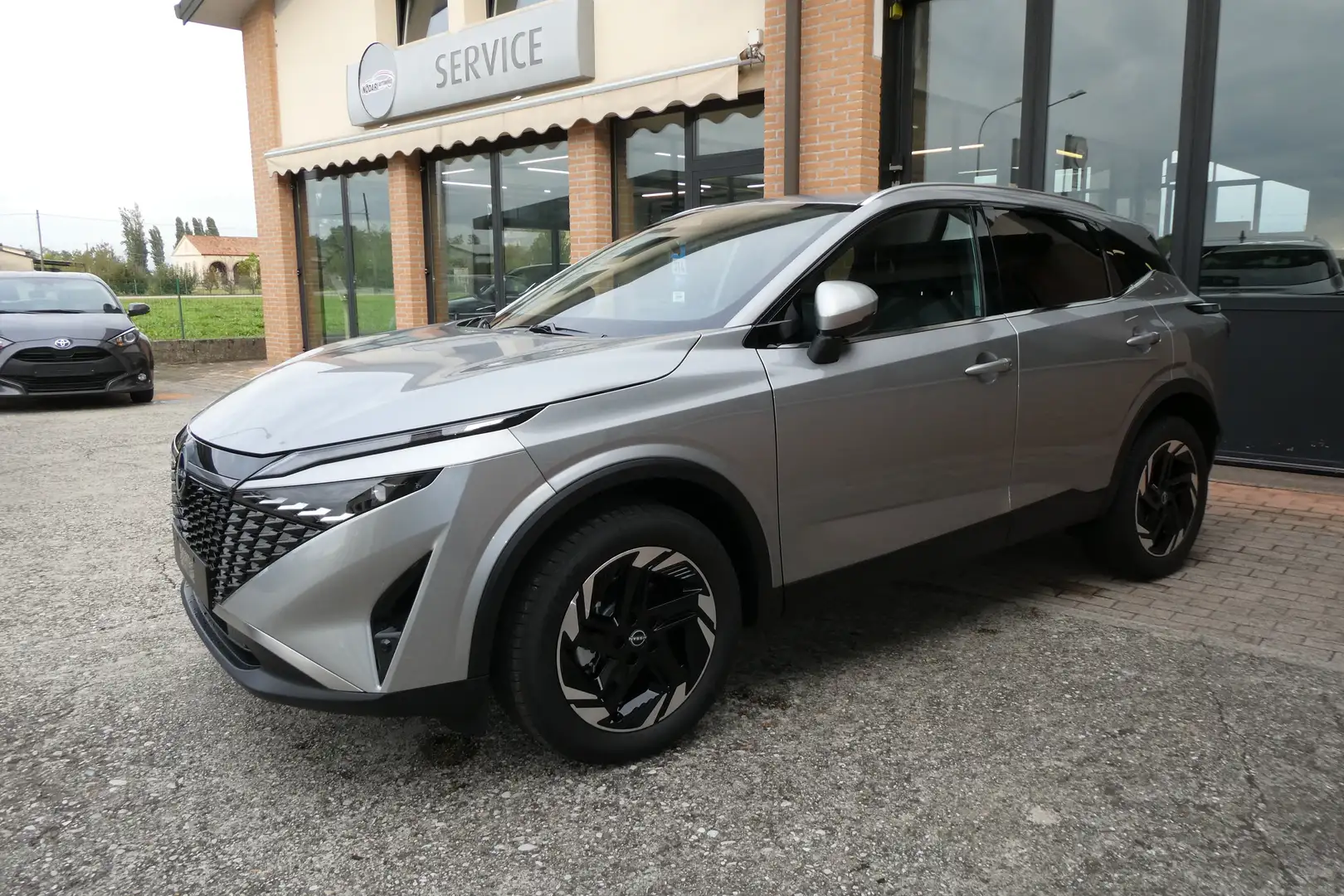 Nissan Qashqai N-Connecta 158 cv XTronic MHEV Grigio - 1