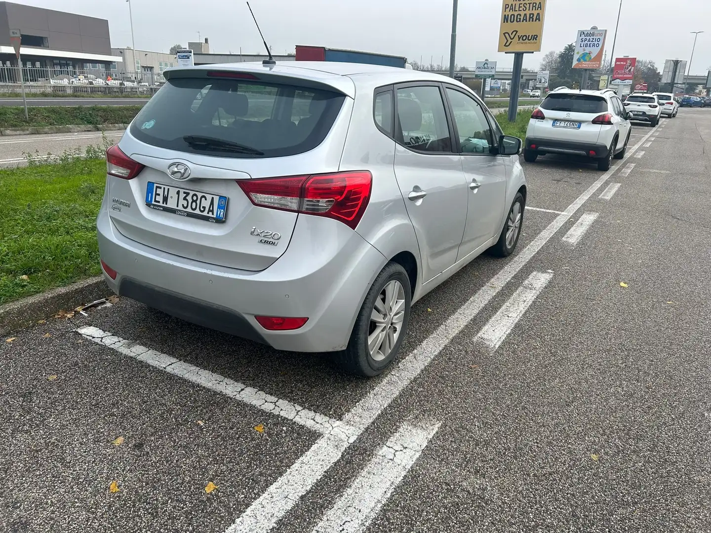 Hyundai iX20 ix20 1.4 crdi App Mode 90cv Argento - 2