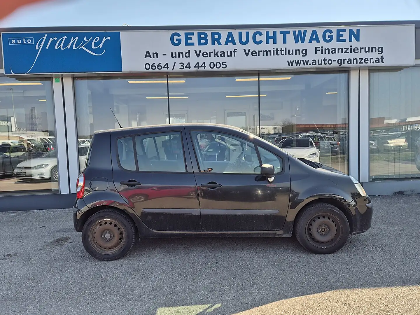Renault Modus Authentique 1,2 16V Schwarz - 1