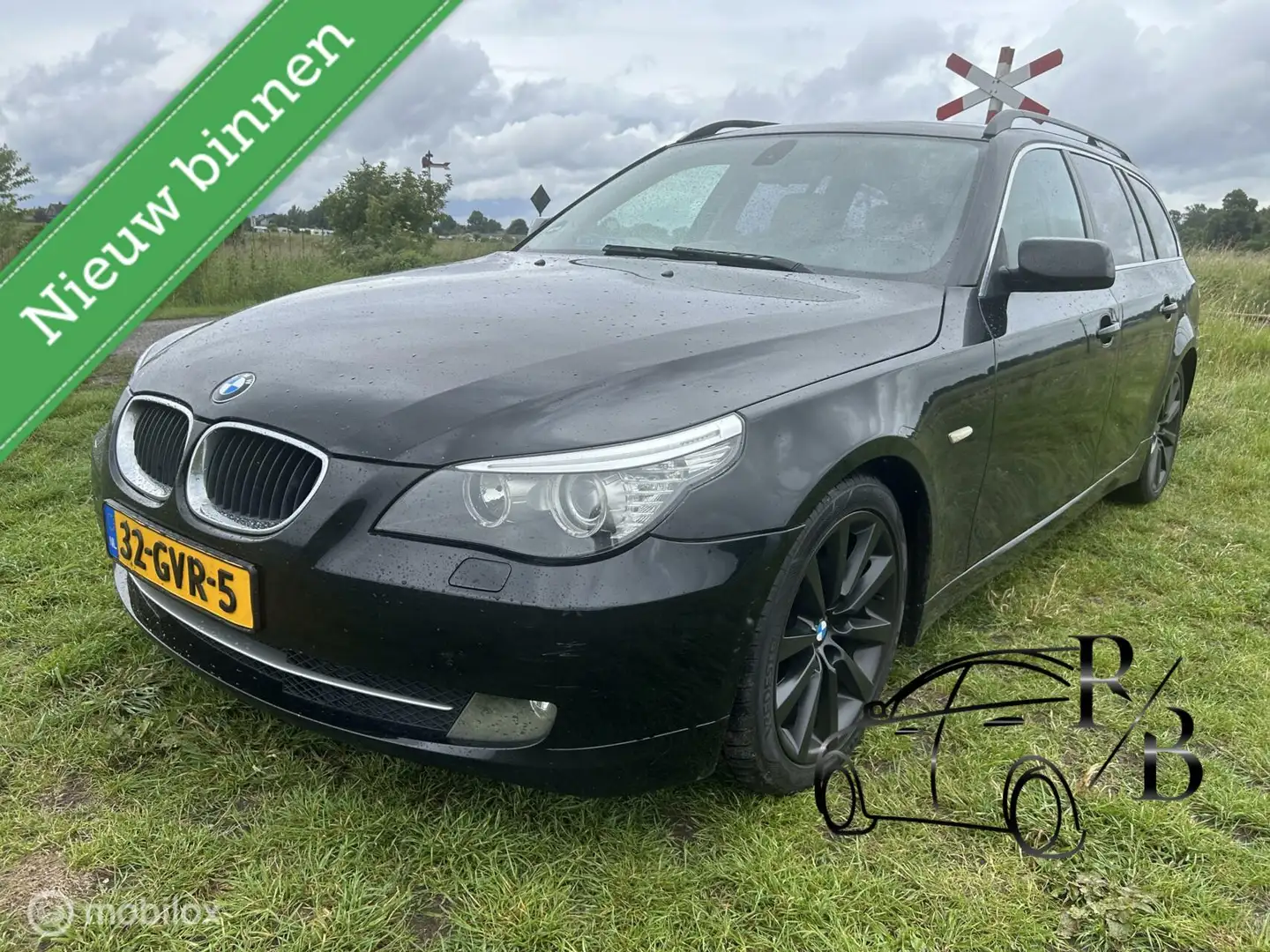 BMW 520 5-serie Touring 520i Corporate Lease Business Line Noir - 1