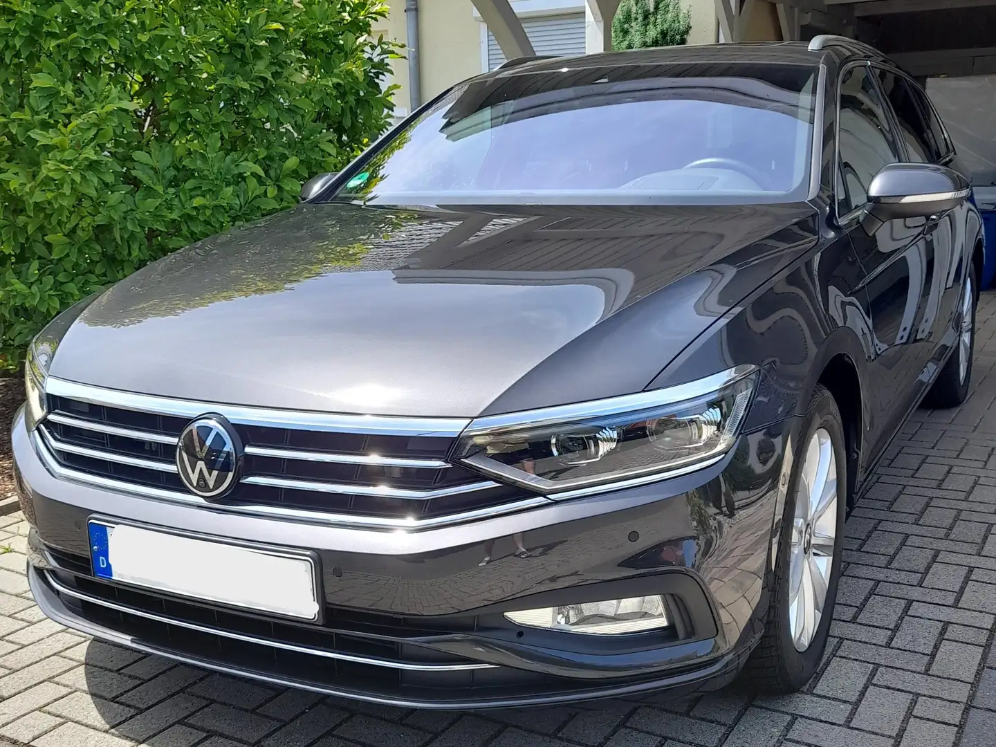 Volkswagen Passat Variant Passat Variant 2.0 TDI SCR DSG Business Braun - 1