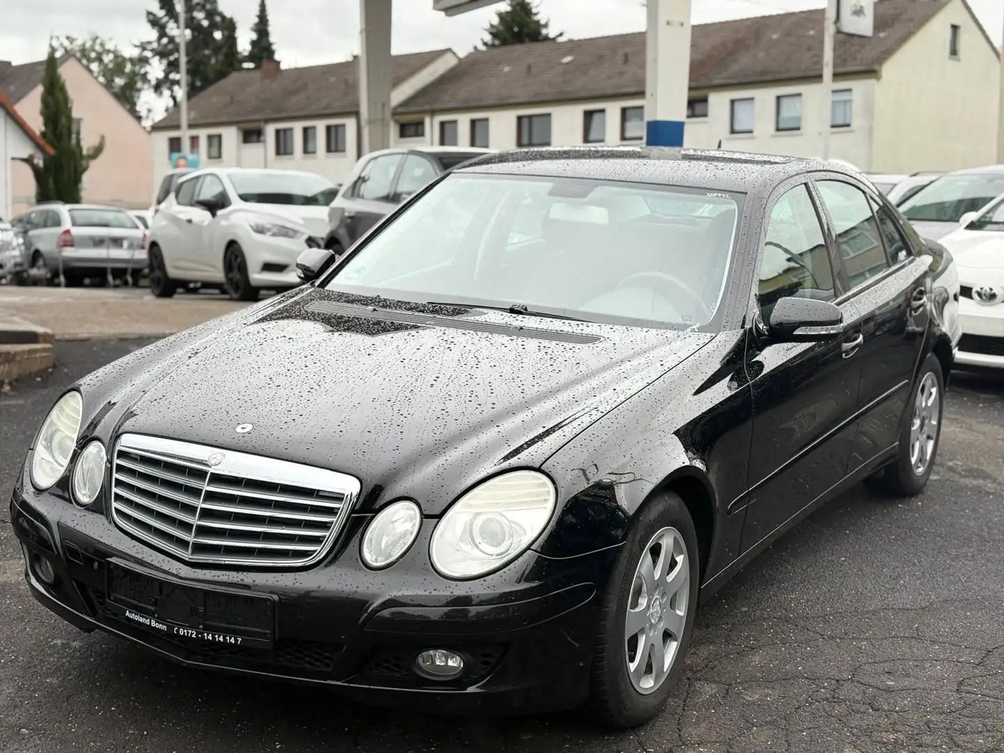Mercedes-Benz E 200 E -Klasse Lim. E 200 Kompressor Noir - 1
