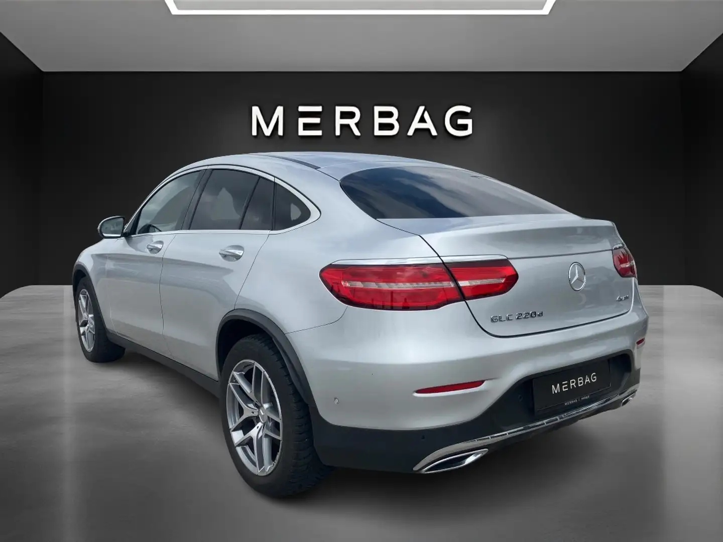 Mercedes-Benz GLC 220 d 4MATIC Coupé AMG Line Argent - 2