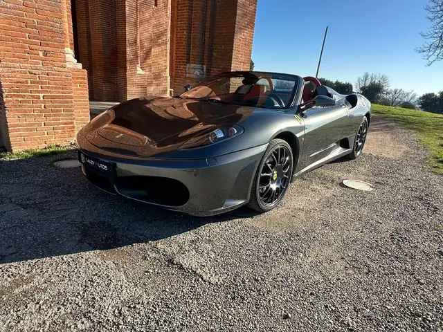 Ferrari F430 4.3 V8 489