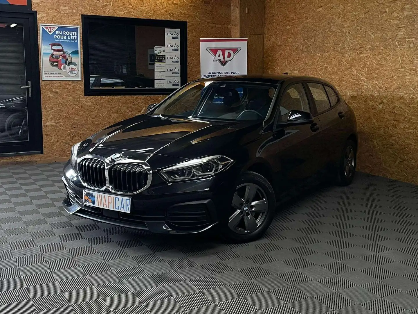 BMW 116 dA  navi*ja Noir - 2