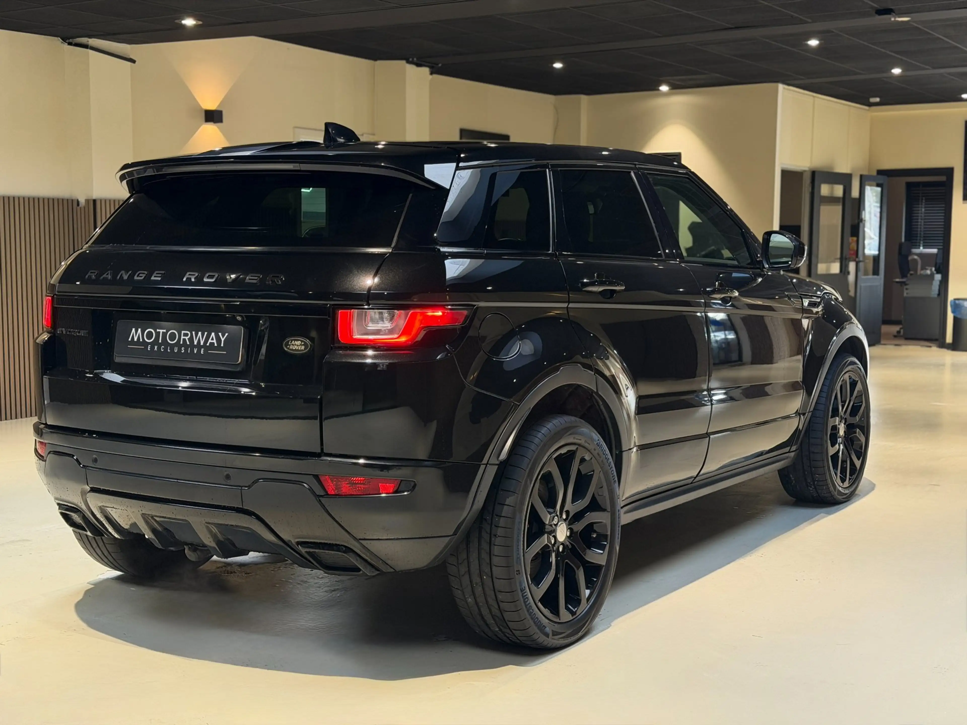 Land Rover Range Rover Evoque 2.0 Si4 HSE Dynamic|Navigatie|Leder|Camera|Stoel+s — photo 8