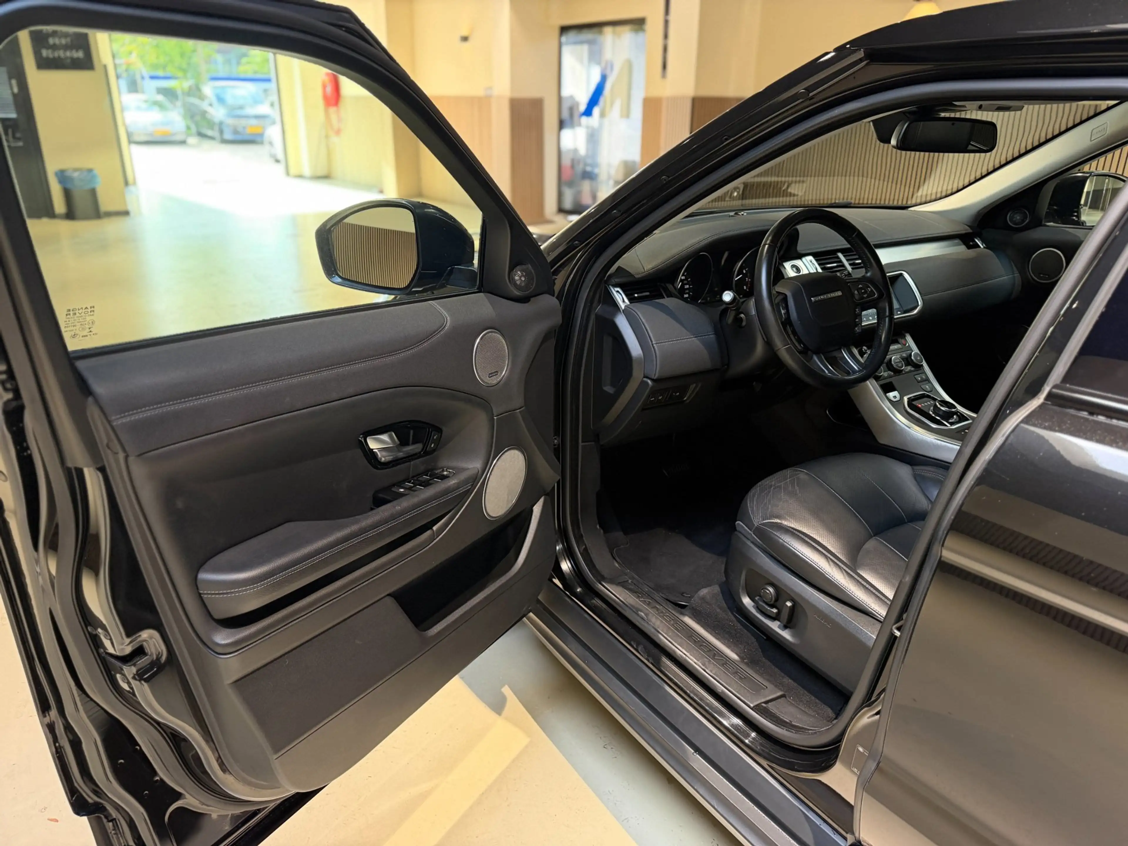 Land Rover Range Rover Evoque 2.0 Si4 HSE Dynamic|Navigatie|Leder|Camera|Stoel+s — photo 16