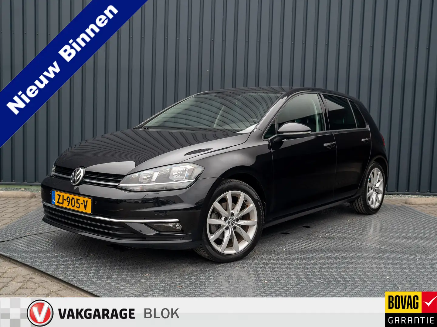 Volkswagen Golf 1.5 TSI Highline Business | Groot navi | Virtual C Noir - 1