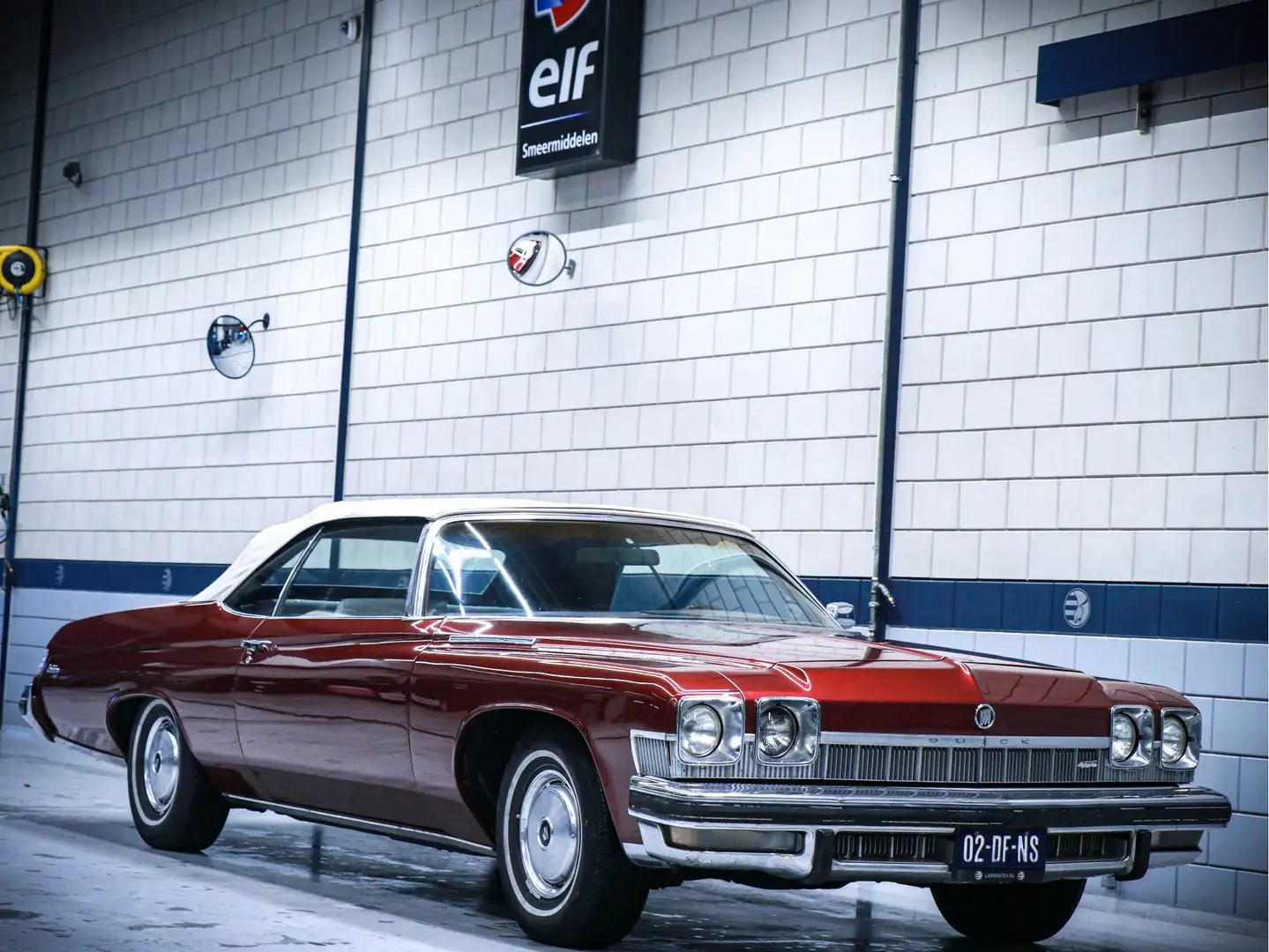 Buick Le Sabre cabriolet Rood - 2