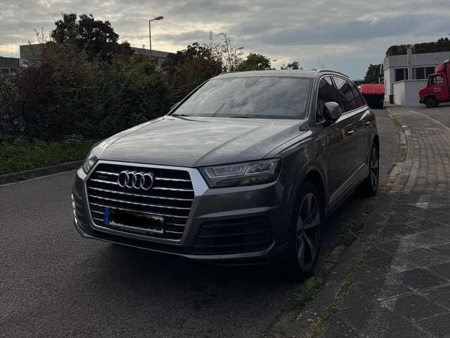 Audi Q7 Q7 3.0 TDI quattro tiptronic