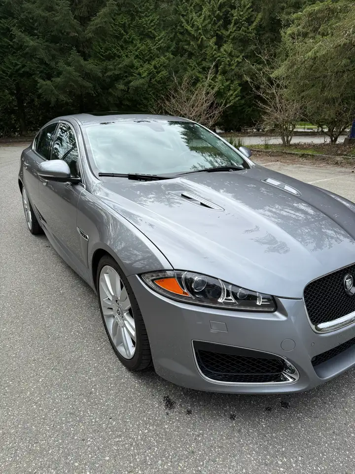 Jaguar XF снимка Jaguar XF