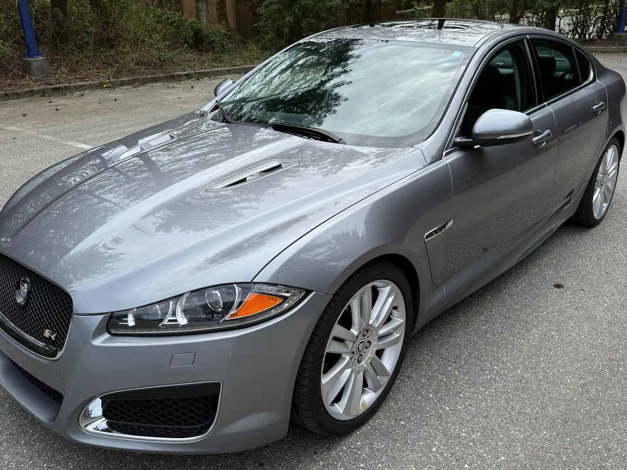 Jaguar XF снимка Jaguar XF