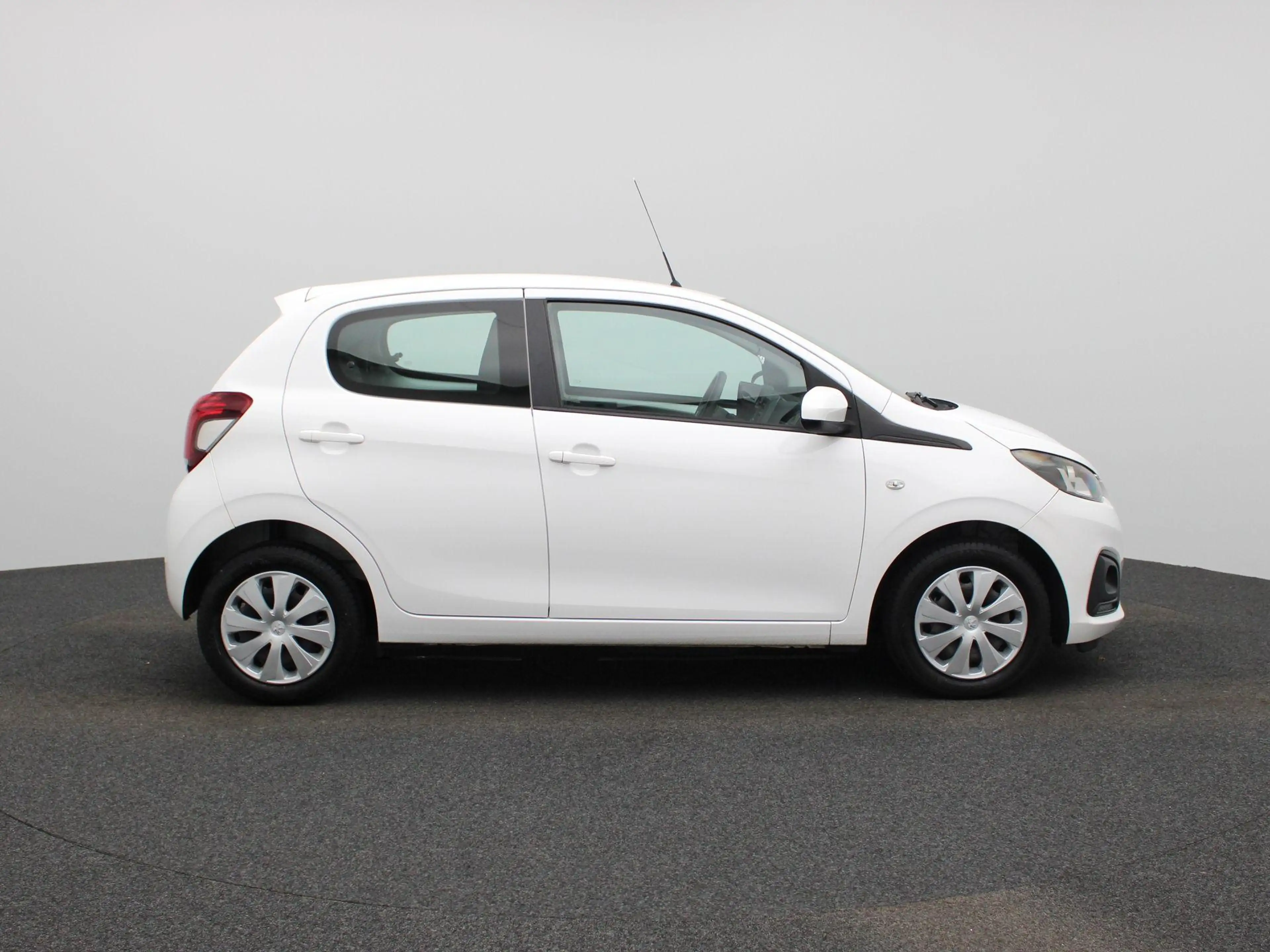 Peugeot 108 1.0 e-VTi Active | Airco | Radio — photo 6