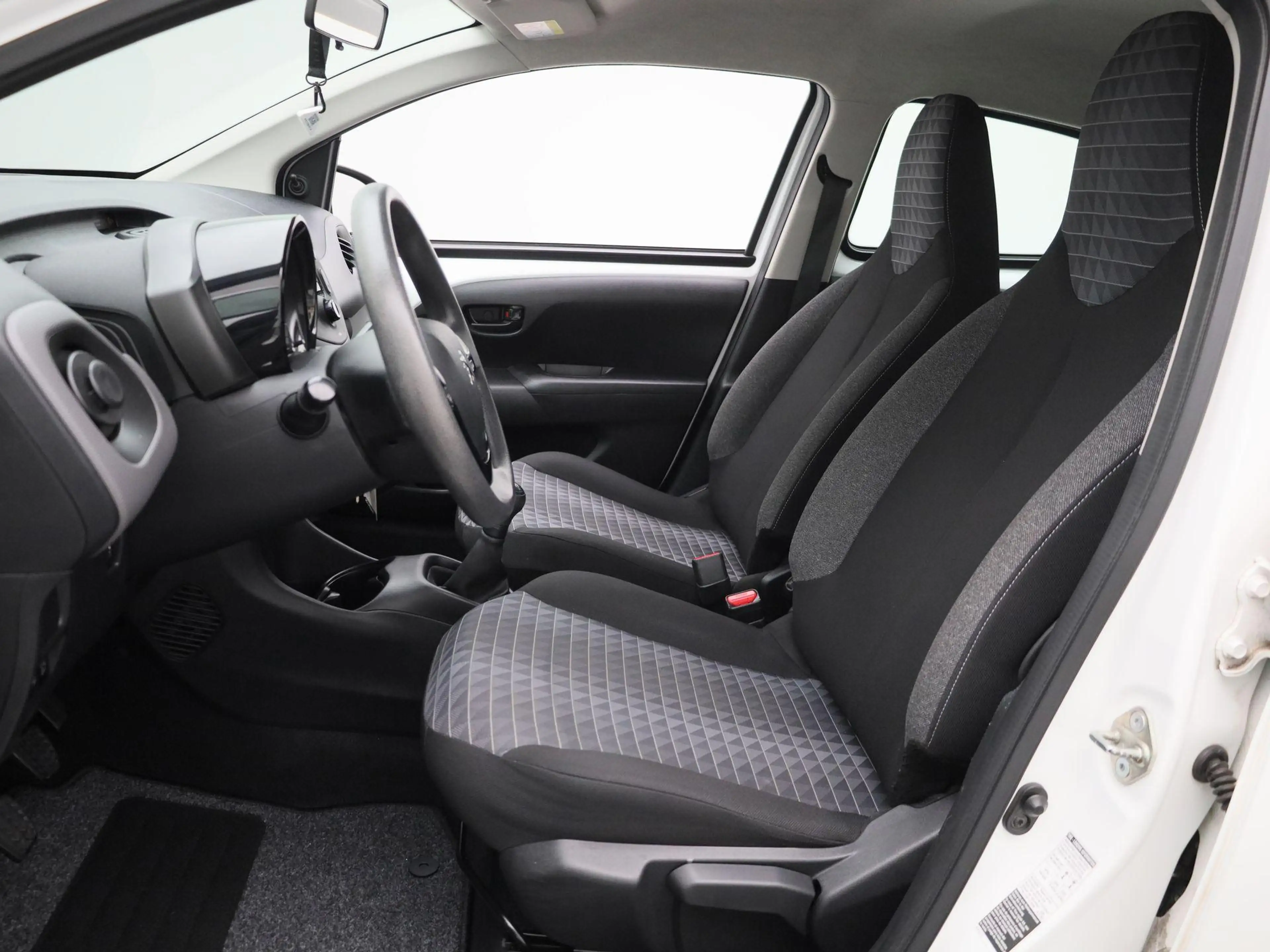 Peugeot 108 1.0 e-VTi Active | Airco | Radio — photo 10