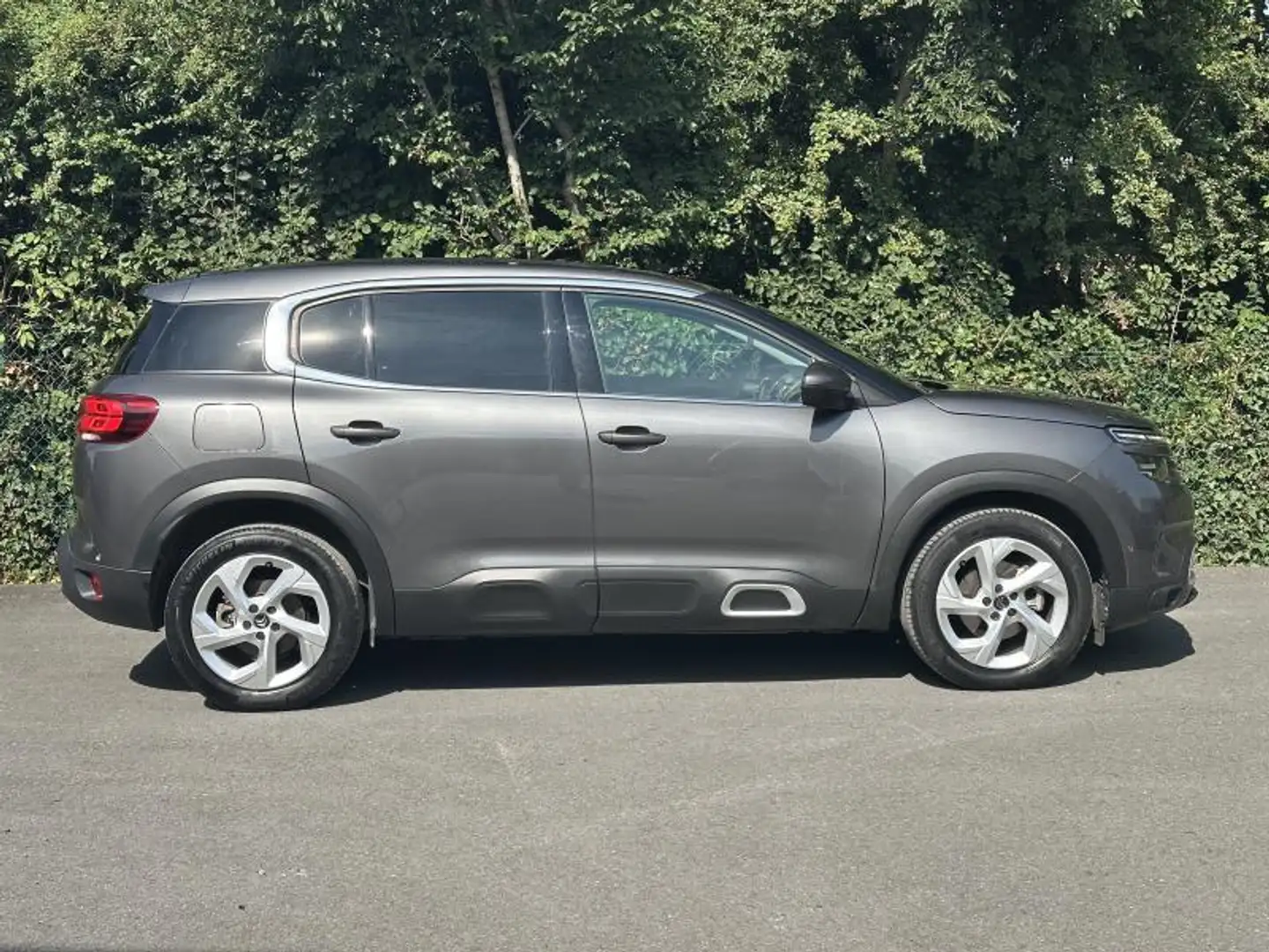 Citroen C5 Aircross LIVE HDI 130 AUTO Gris - 2