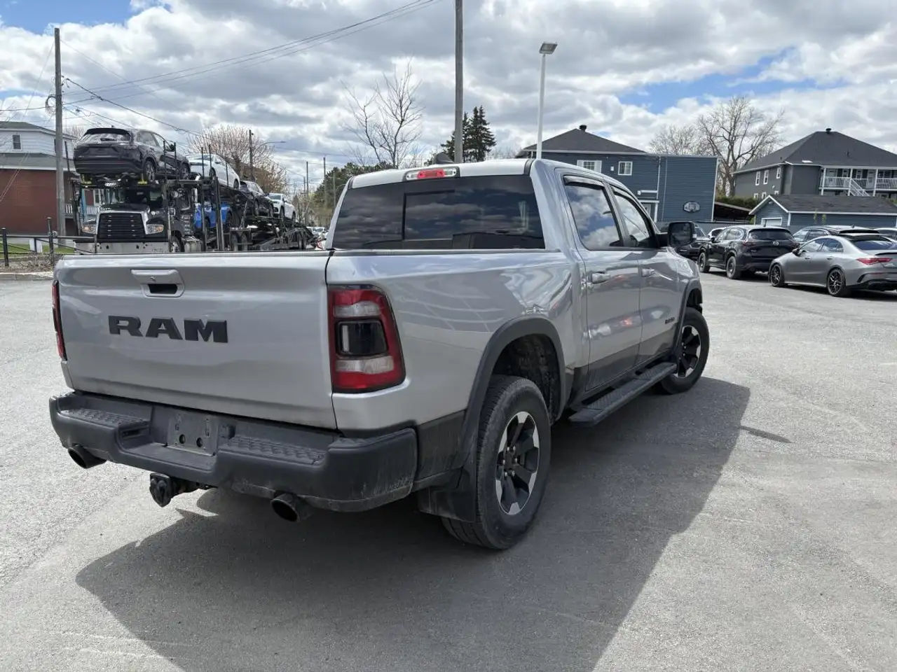 RAM 1500 снимка RAM 1500