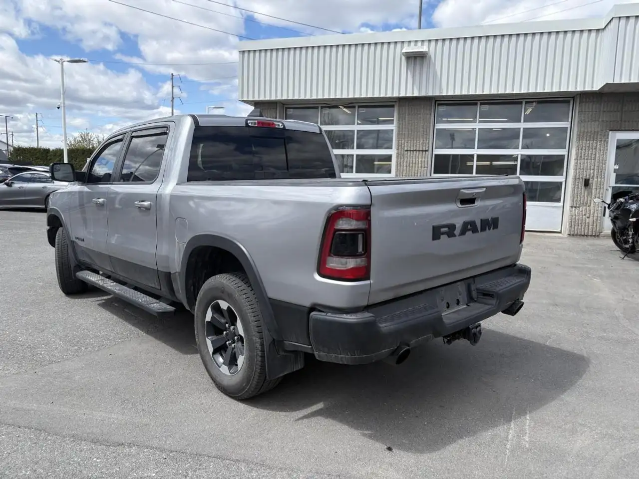 RAM 1500 снимка RAM 1500