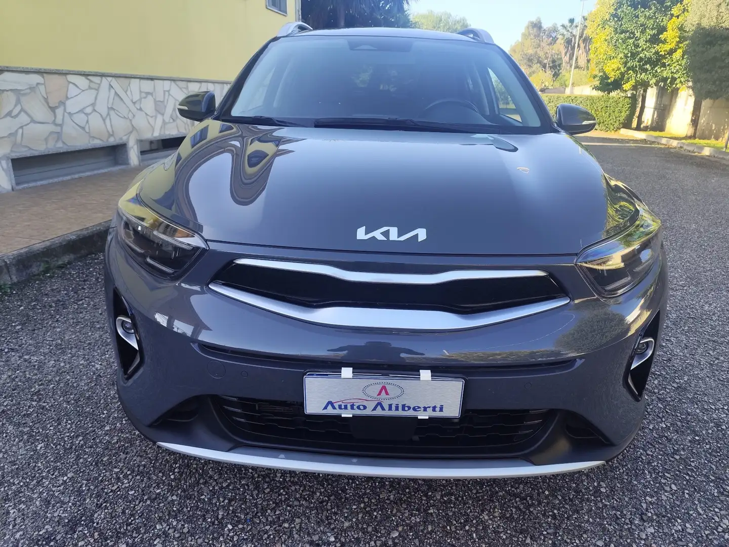 Kia Stonic Stonic 1.0 t-gdi mhev Style s/Design  100cv Grigio - 2