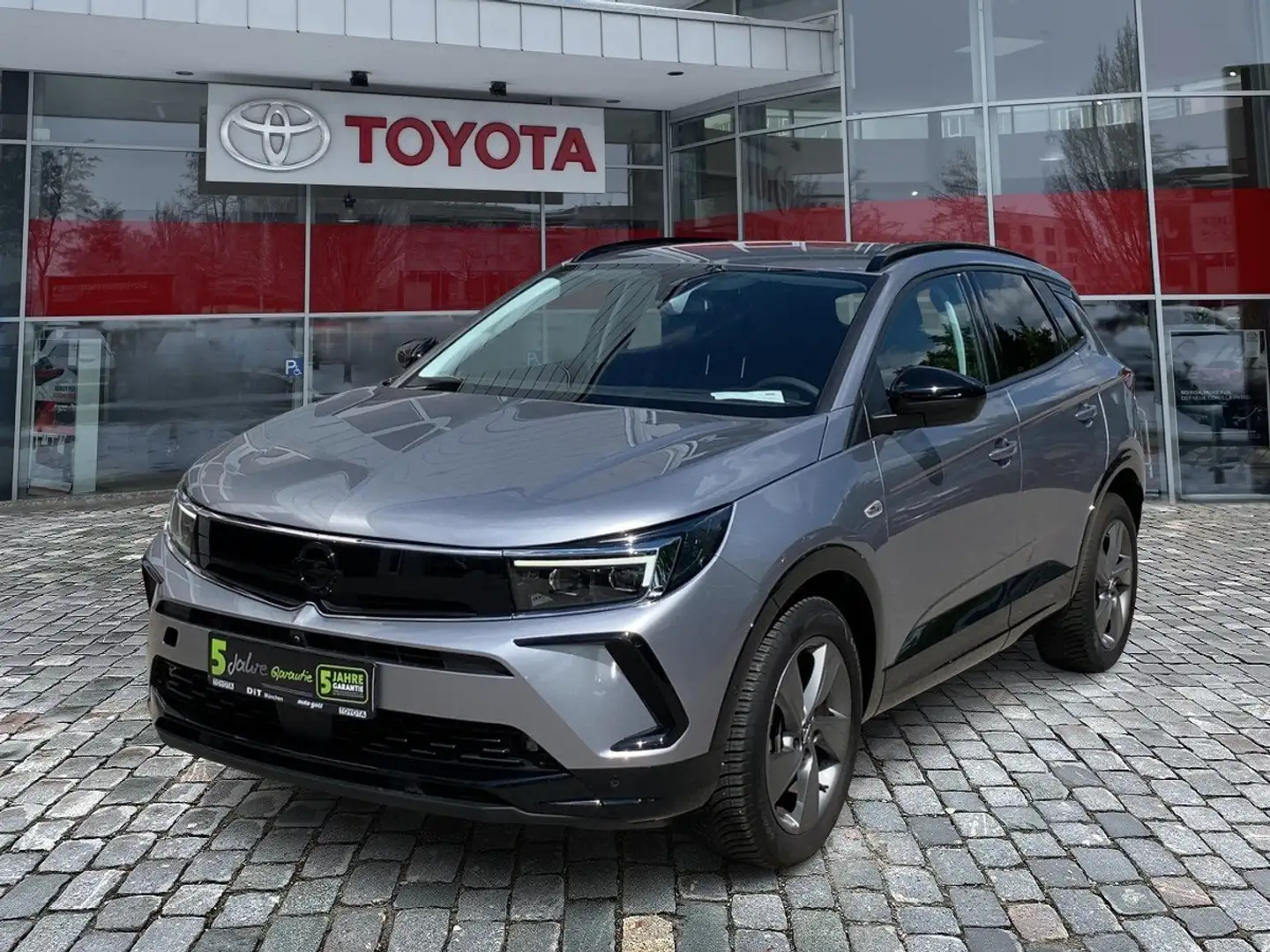 OPEL Grandland