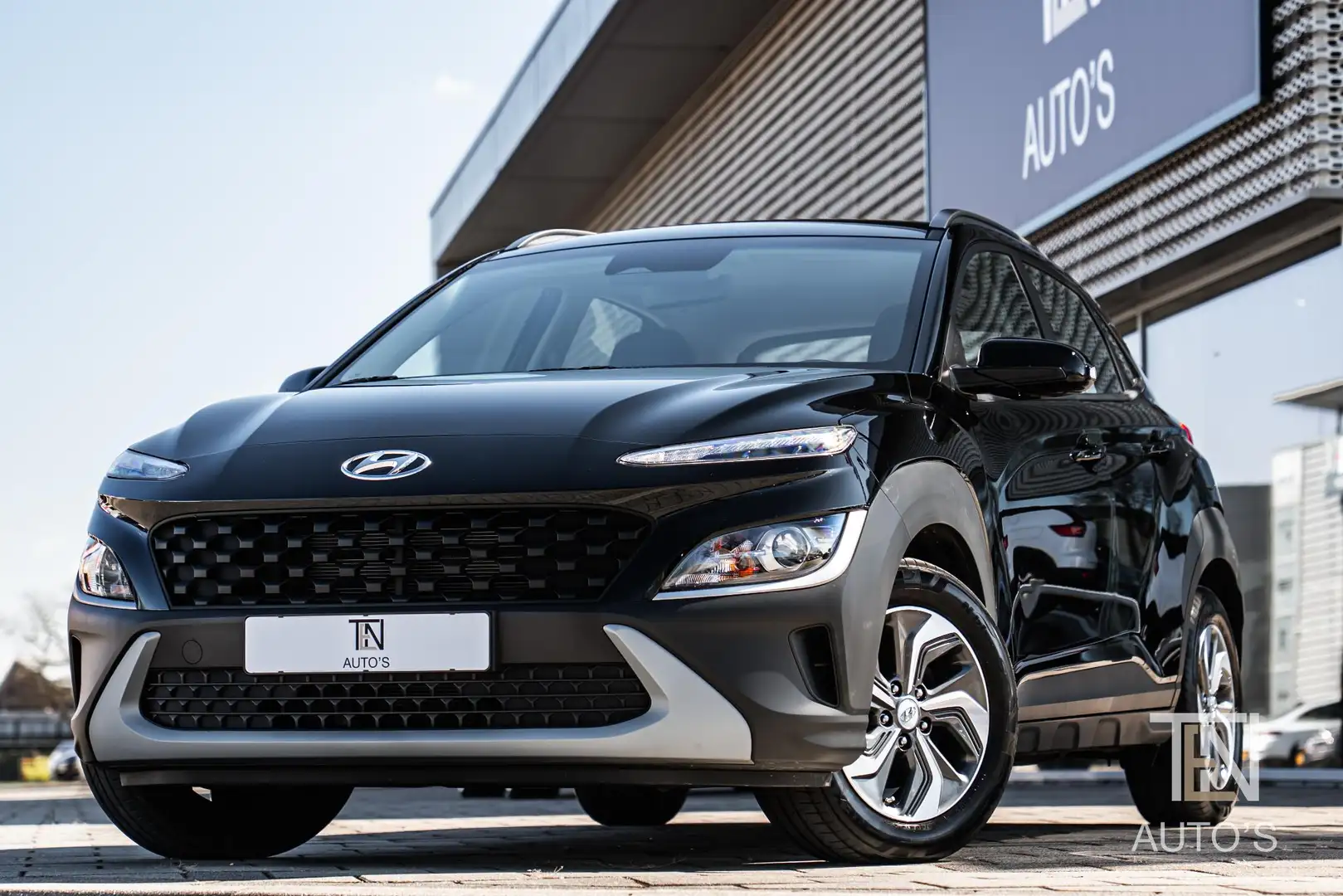 Hyundai KONA 1.6 GDI HEV Comfort | Camera | CarPlay | Stoel- & Zwart - 1