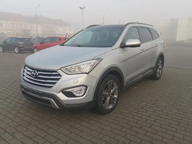 Hyundai Grand Santa Fe 2.2CRDI AWD Executive Automaat
