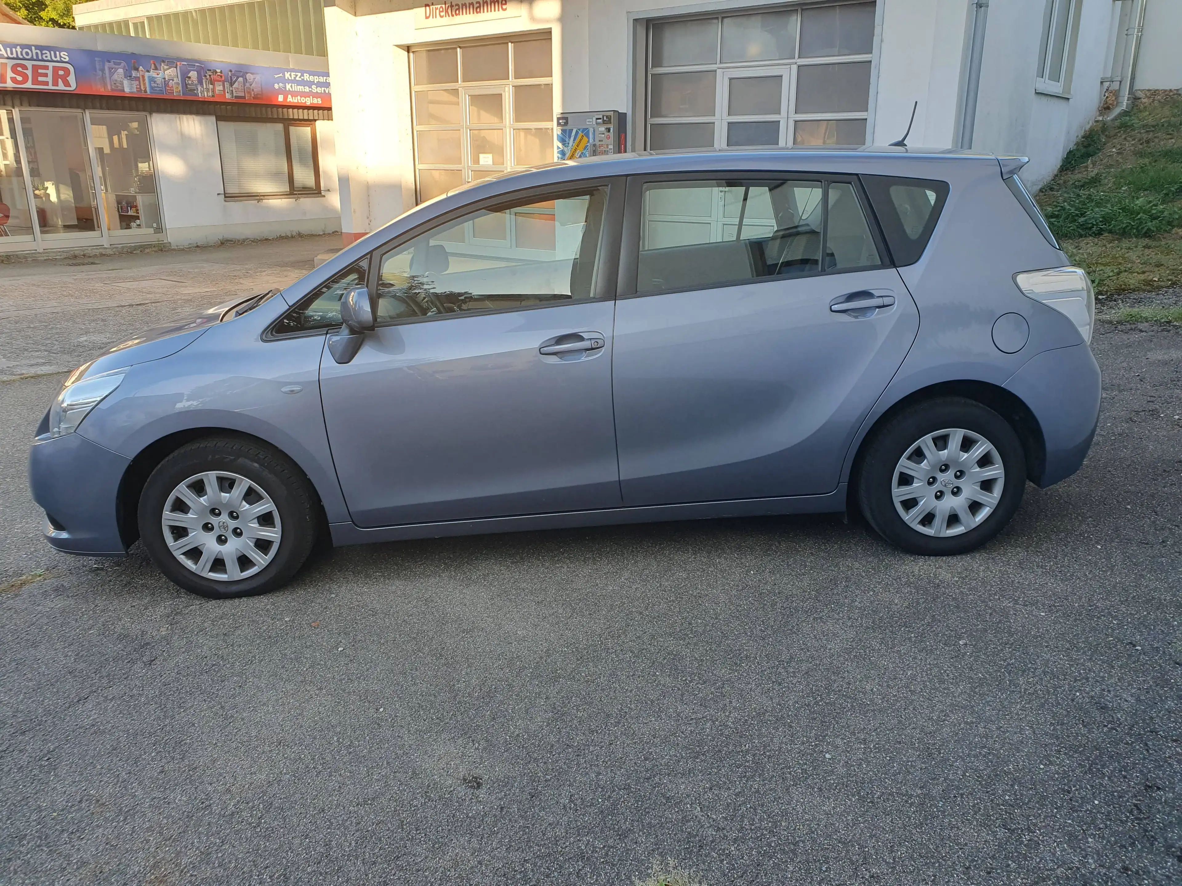 Toyota Verso Verso 1.8 Life — photo 4
