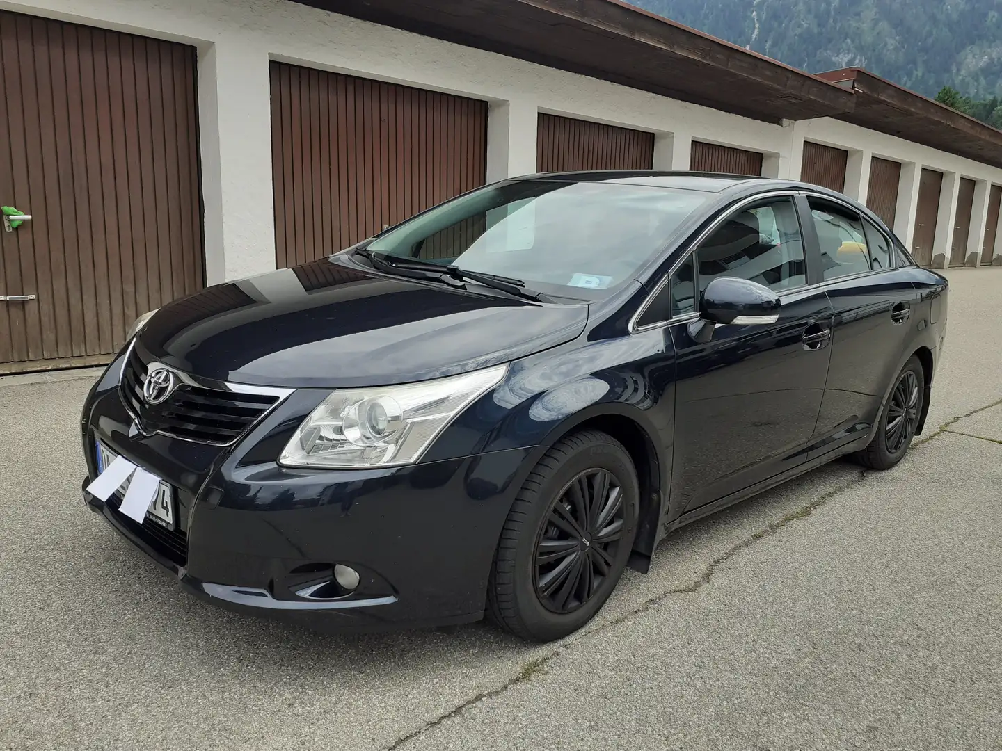 Toyota Avensis Avensis 1.8 Executive Синий - 1