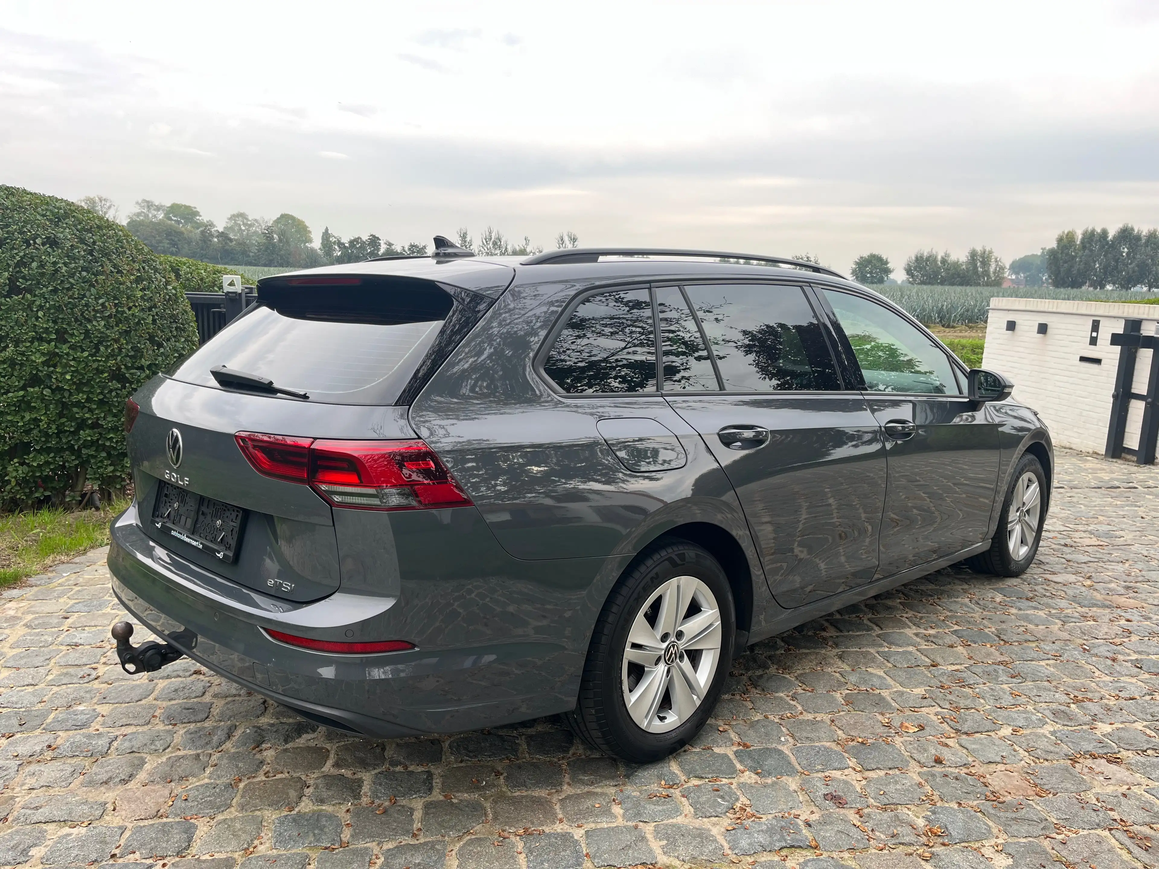 Volkswagen Golf Variant SW 1.0 eTSI Life OPF DSG/1eigenr/78600km/Carplay/Pdc/ACC/Clima/Led... — photo 4