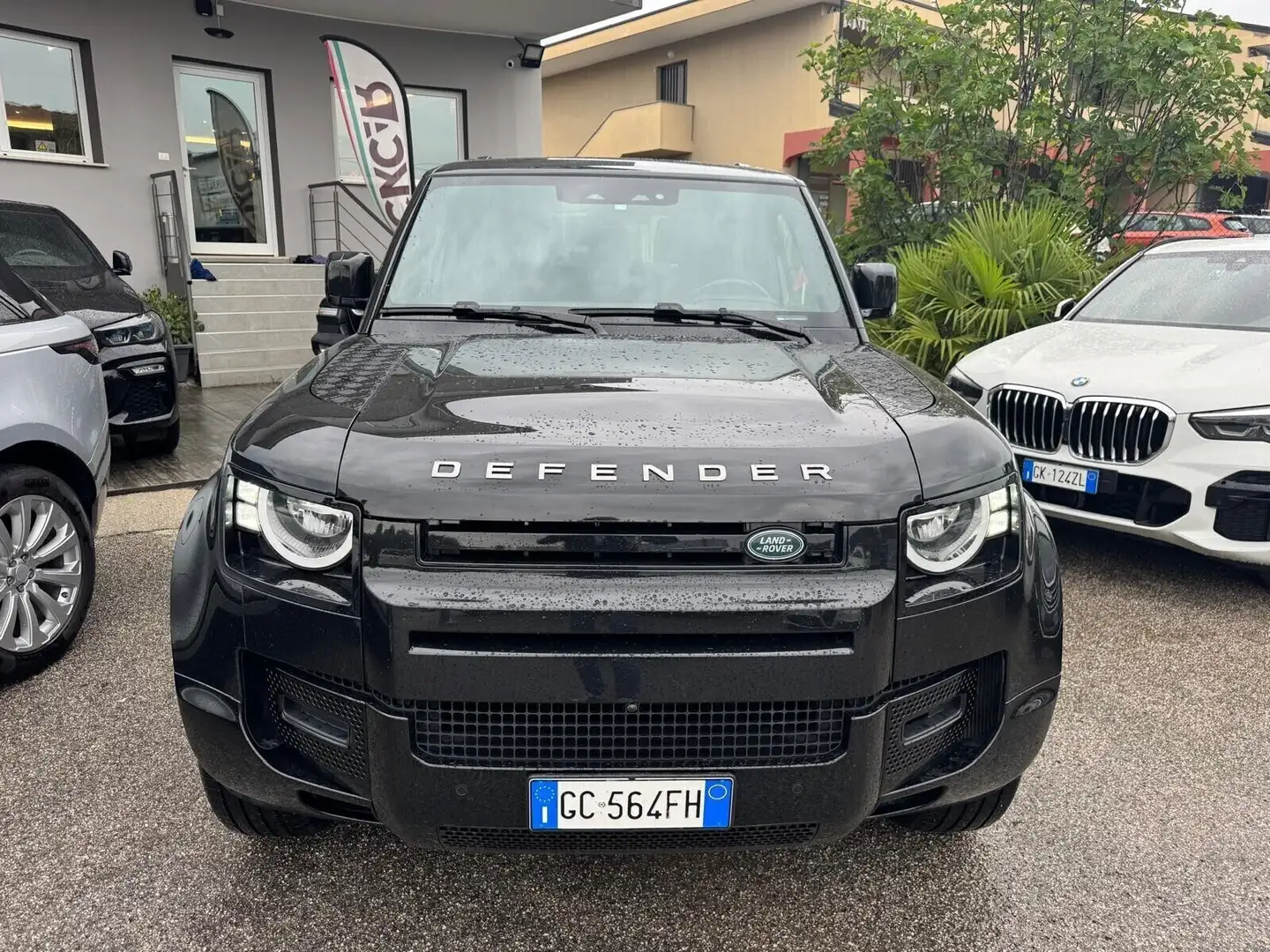 Land Rover Defender 90 3.0D I6 200 CV AWD Auto X-Dynamic HSE Noir - 2