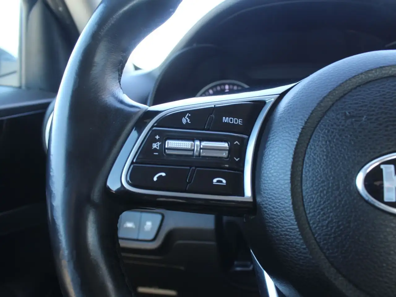 Kia Forte снимка Kia Forte