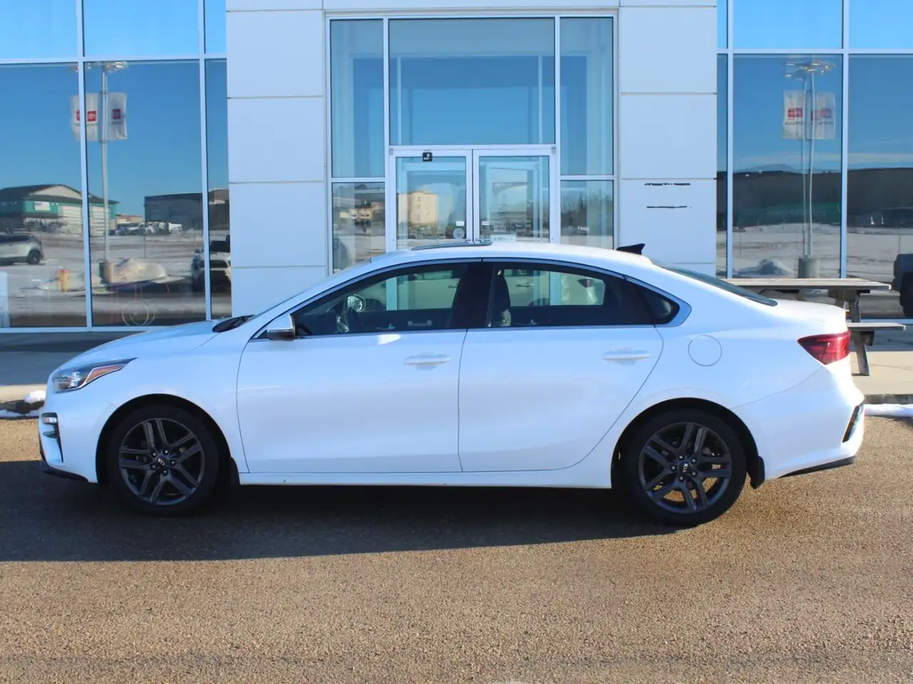 Kia Forte снимка Kia Forte