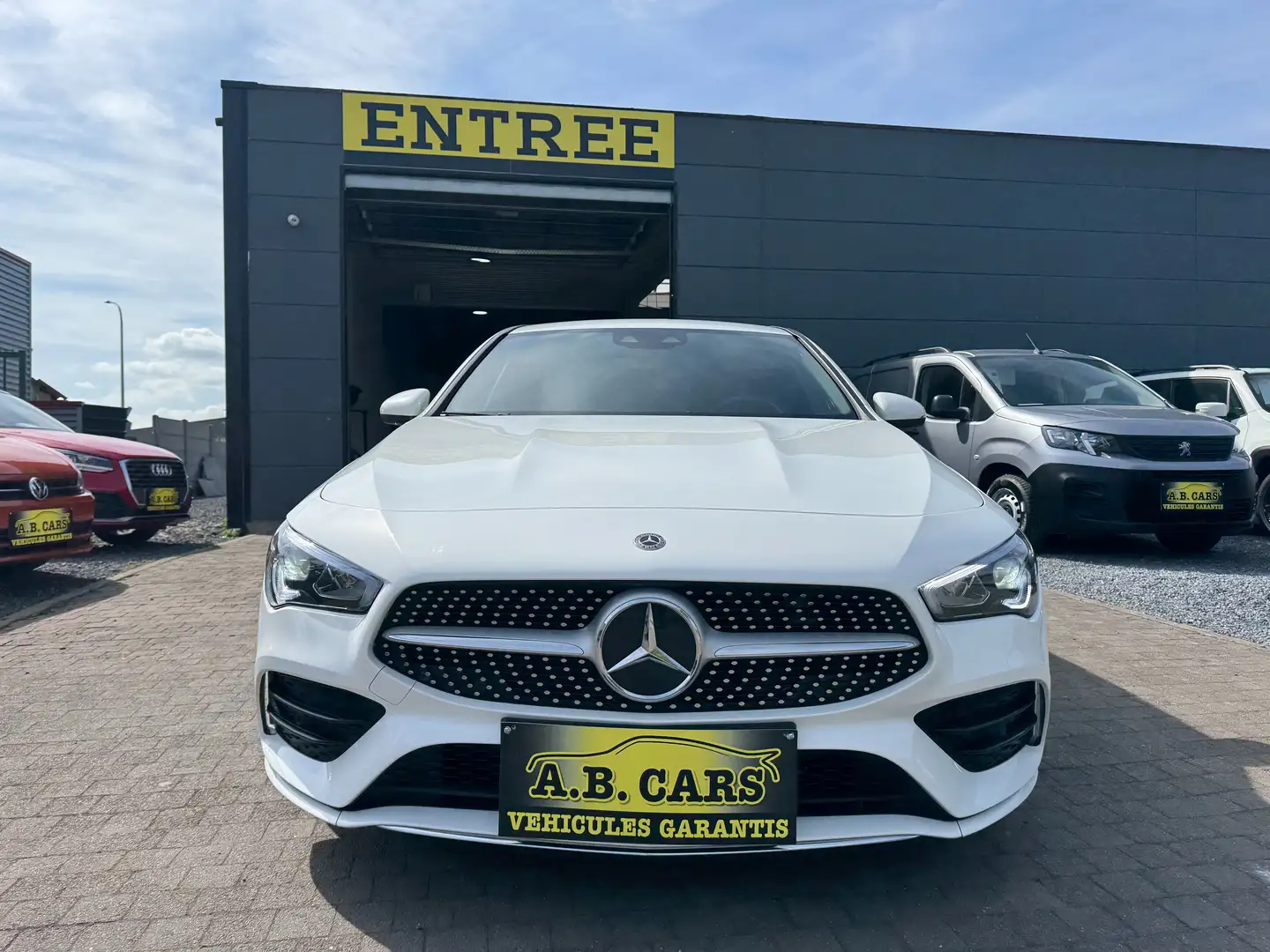 Mercedes-Benz CLA 180 AMG LINE *AUTOMATIQUE*GARANTIE 12MOIS* Wit - 2
