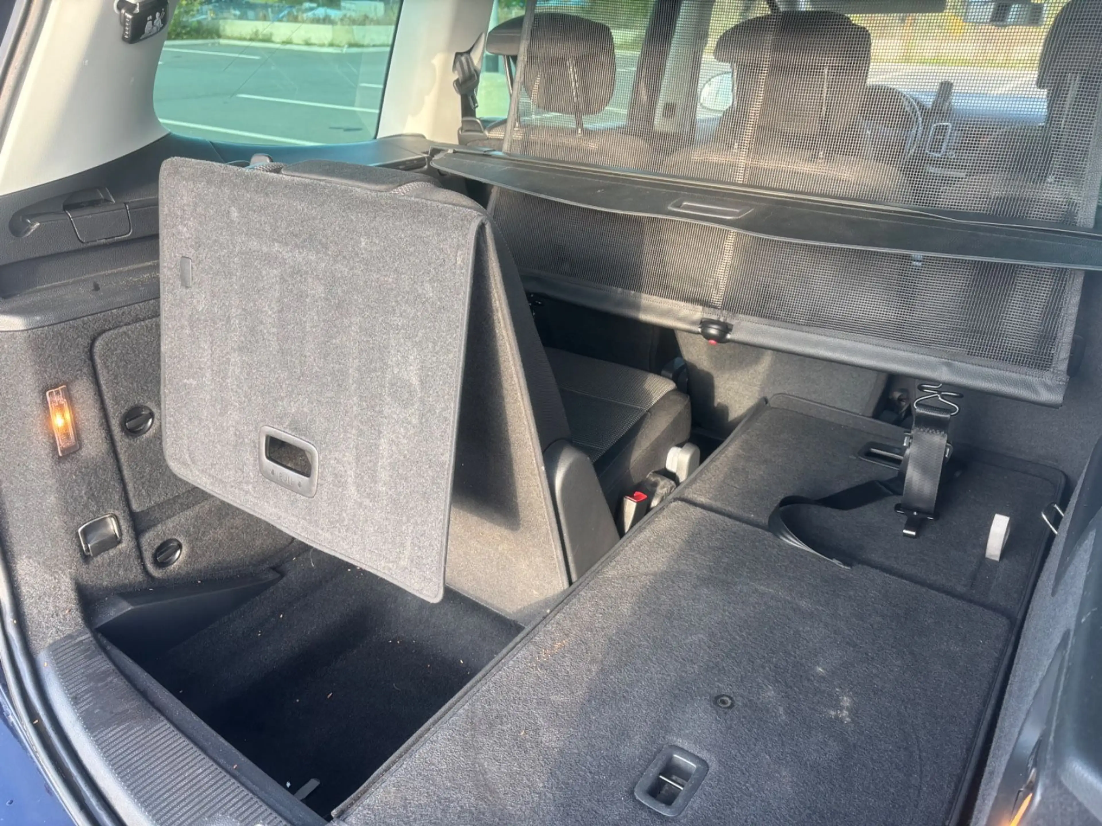 Volkswagen Sharan 2.0 TDI 7. Sitze Comfortline BMT — photo 13