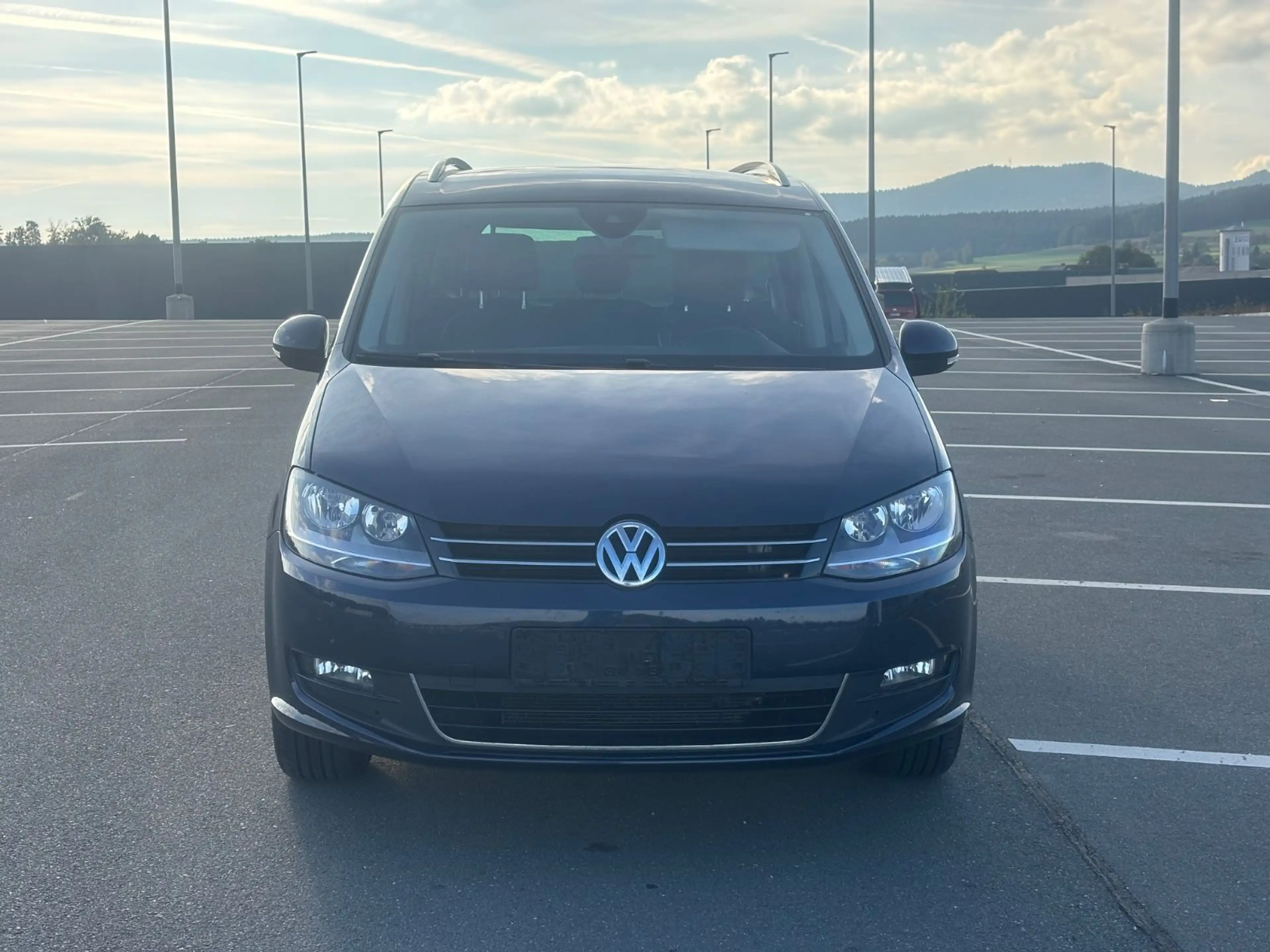 Volkswagen Sharan 2.0 TDI 7. Sitze Comfortline BMT — photo 2