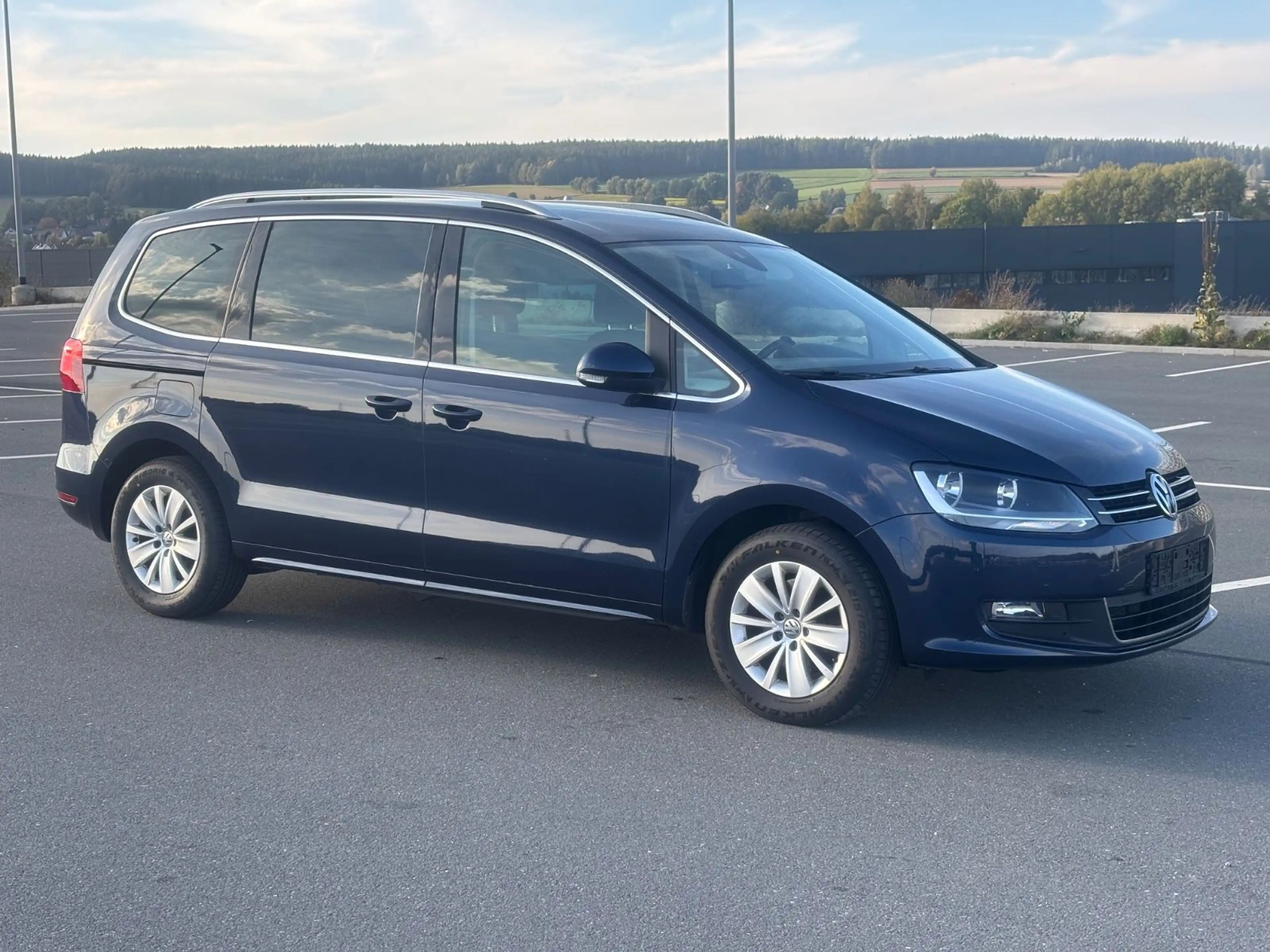 Volkswagen Sharan 2.0 TDI 7. Sitze Comfortline BMT — photo 3