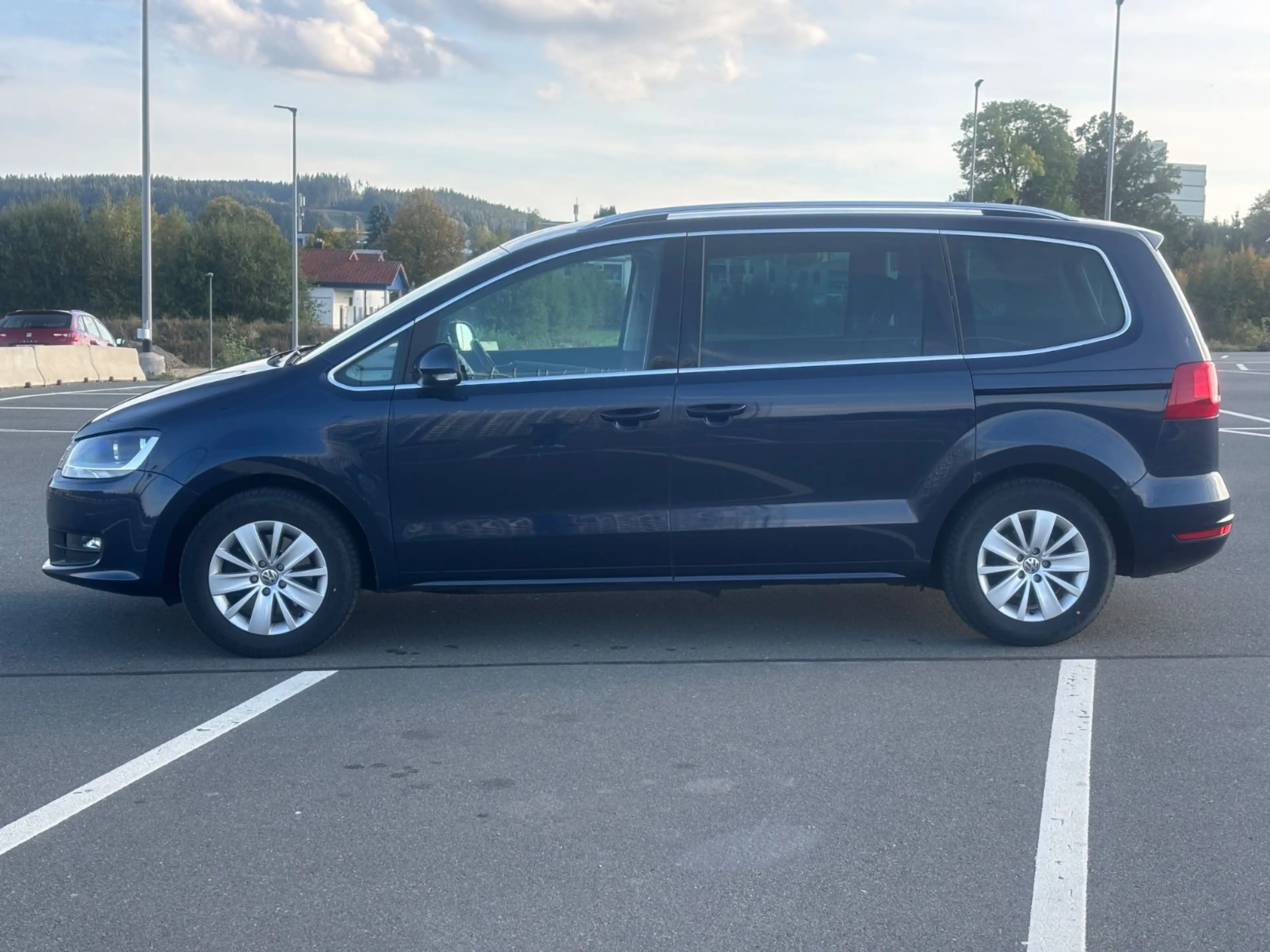 Volkswagen Sharan 2.0 TDI 7. Sitze Comfortline BMT — photo 5