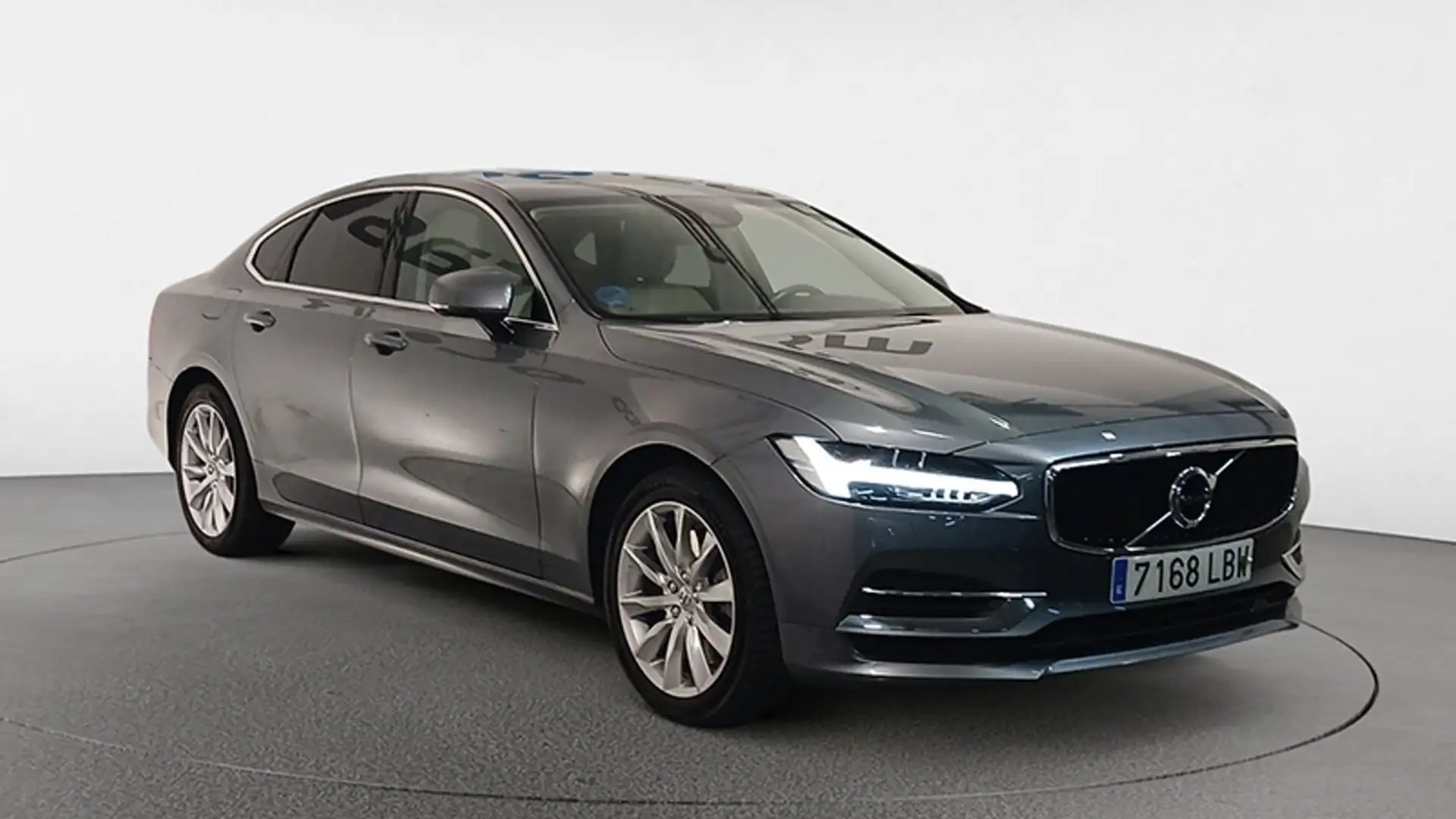 Volvo S90 - 2