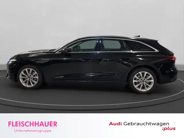 Audi A5 view 3