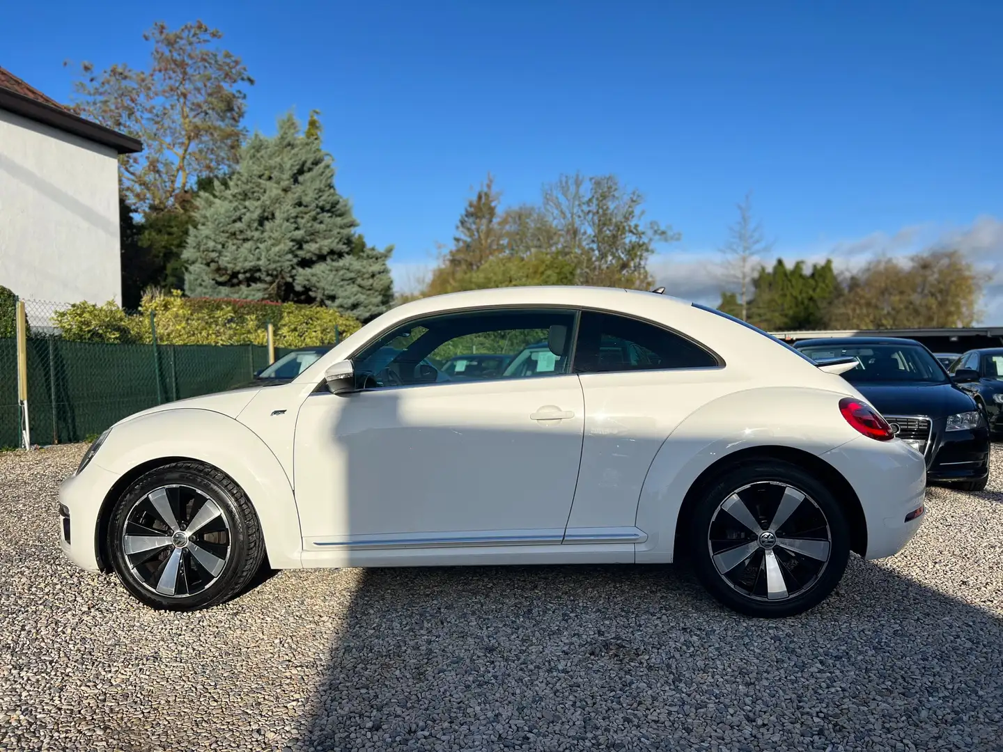Volkswagen Beetle 2.0  TDi ** R-LINE ** GPS ** TVA ** GARANTIE ** White - 2