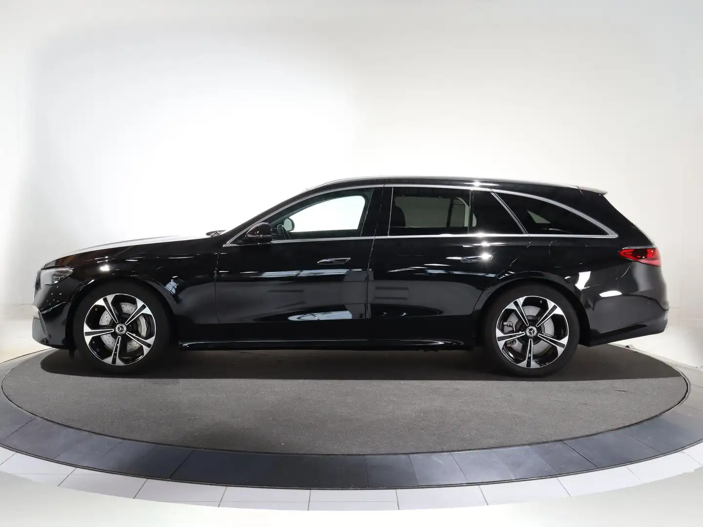 Mercedes-Benz E 300 300e Estate Luxury Line | Trekhaak | Keyless | Get Nero - 2
