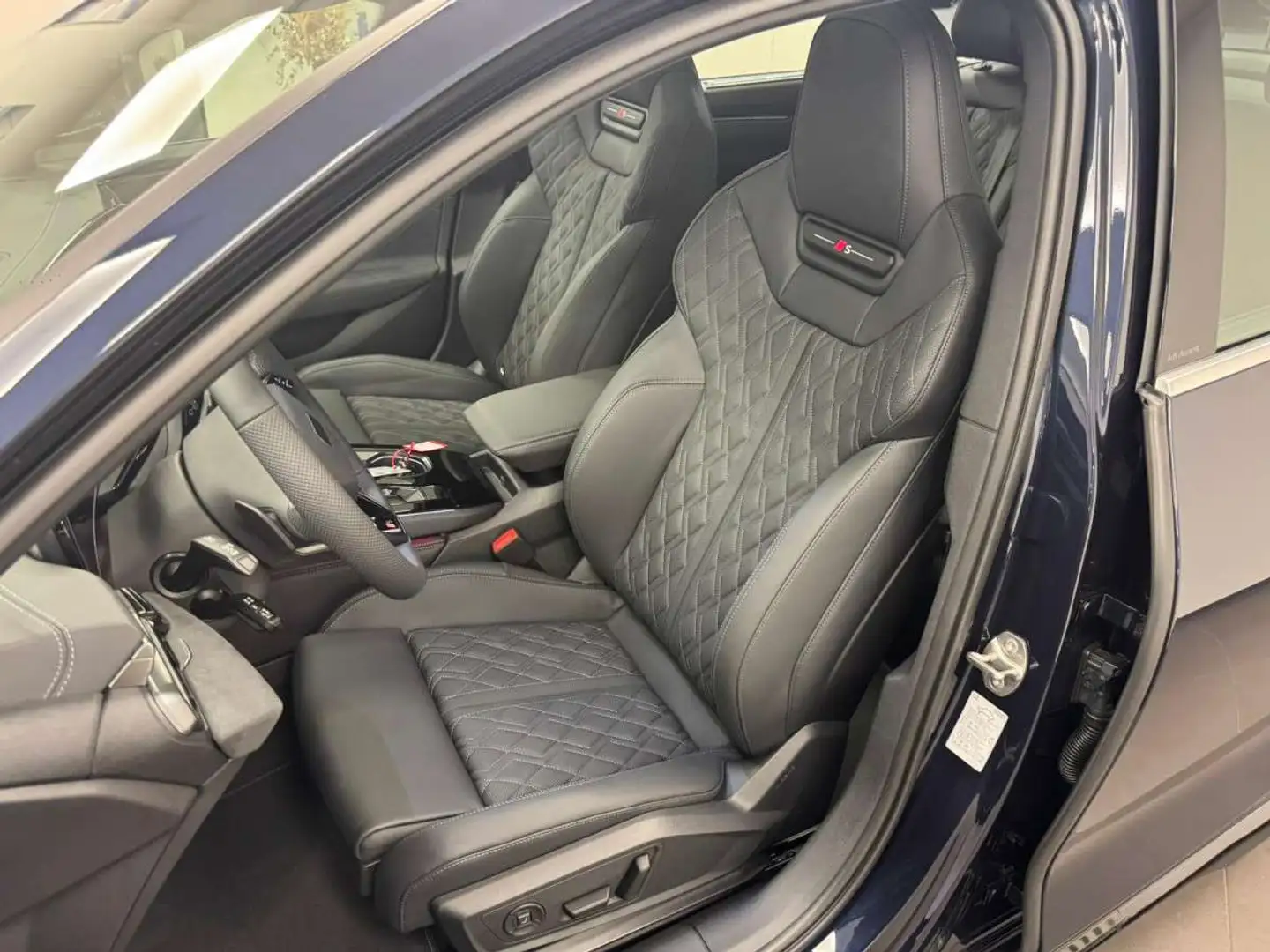Audi A6 Avant TDI quattro 204ch S tronic Bleu - 2