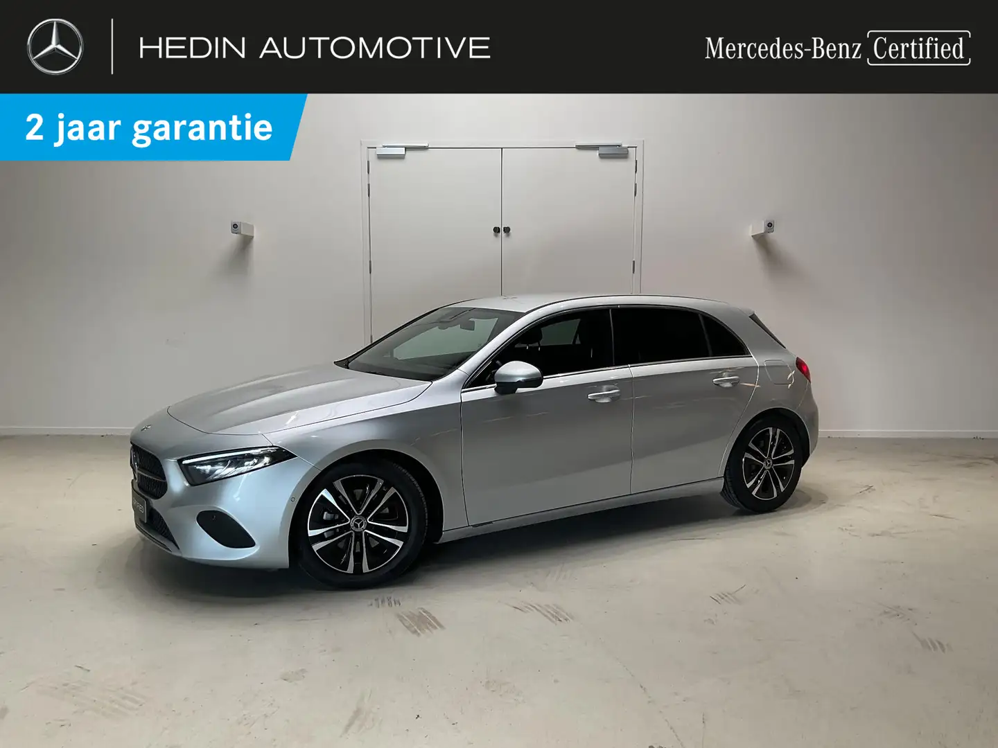 Mercedes-Benz A 180 Hatchback Business Line | Verwarmde Zetels | Smart Zilver - 1