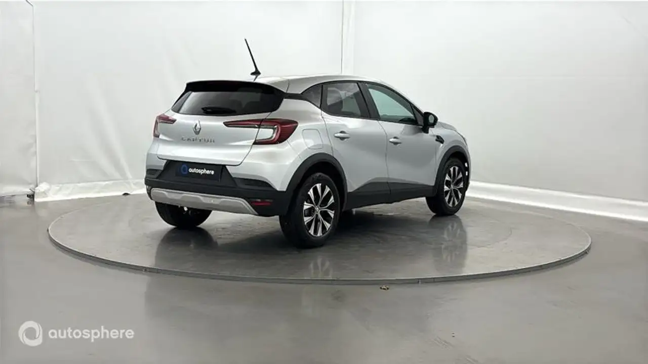 Renault Captur — photo 5