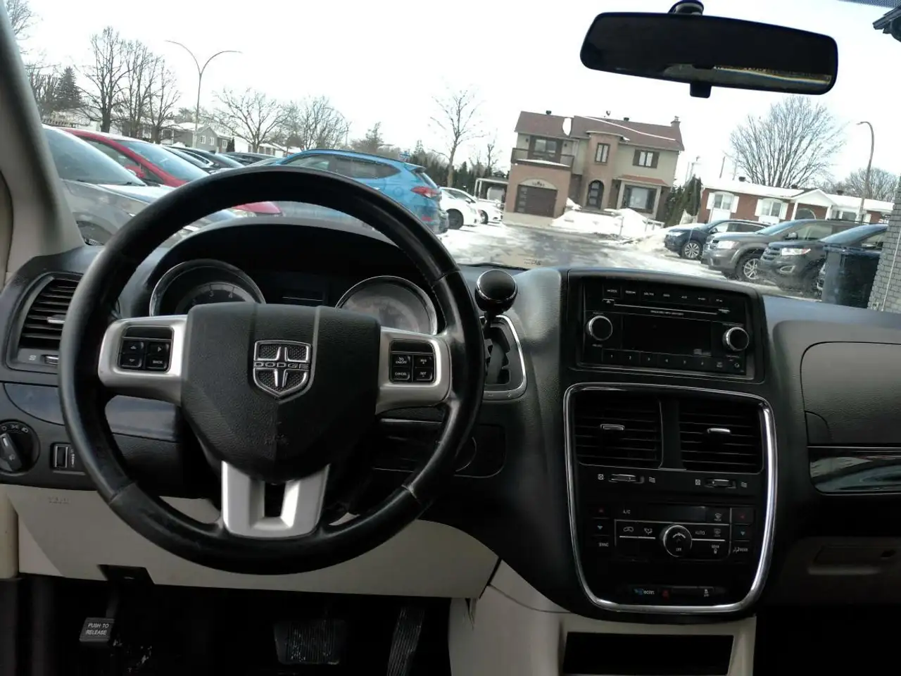 Dodge Grand Caravan fotografie Dodge Grand Caravan
