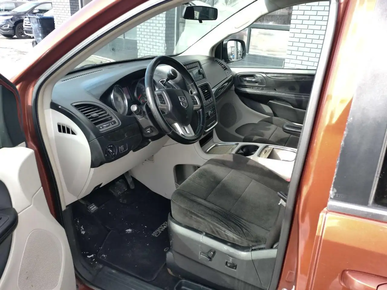 Dodge Grand Caravan fotografie Dodge Grand Caravan