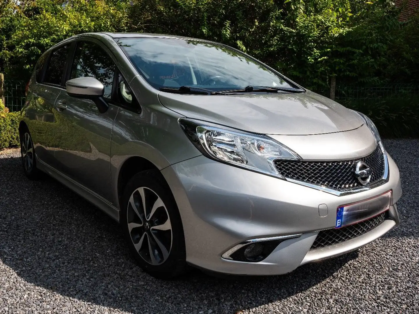 Nissan Note Note 1.2 DIG-S n-tec srebrna - 1