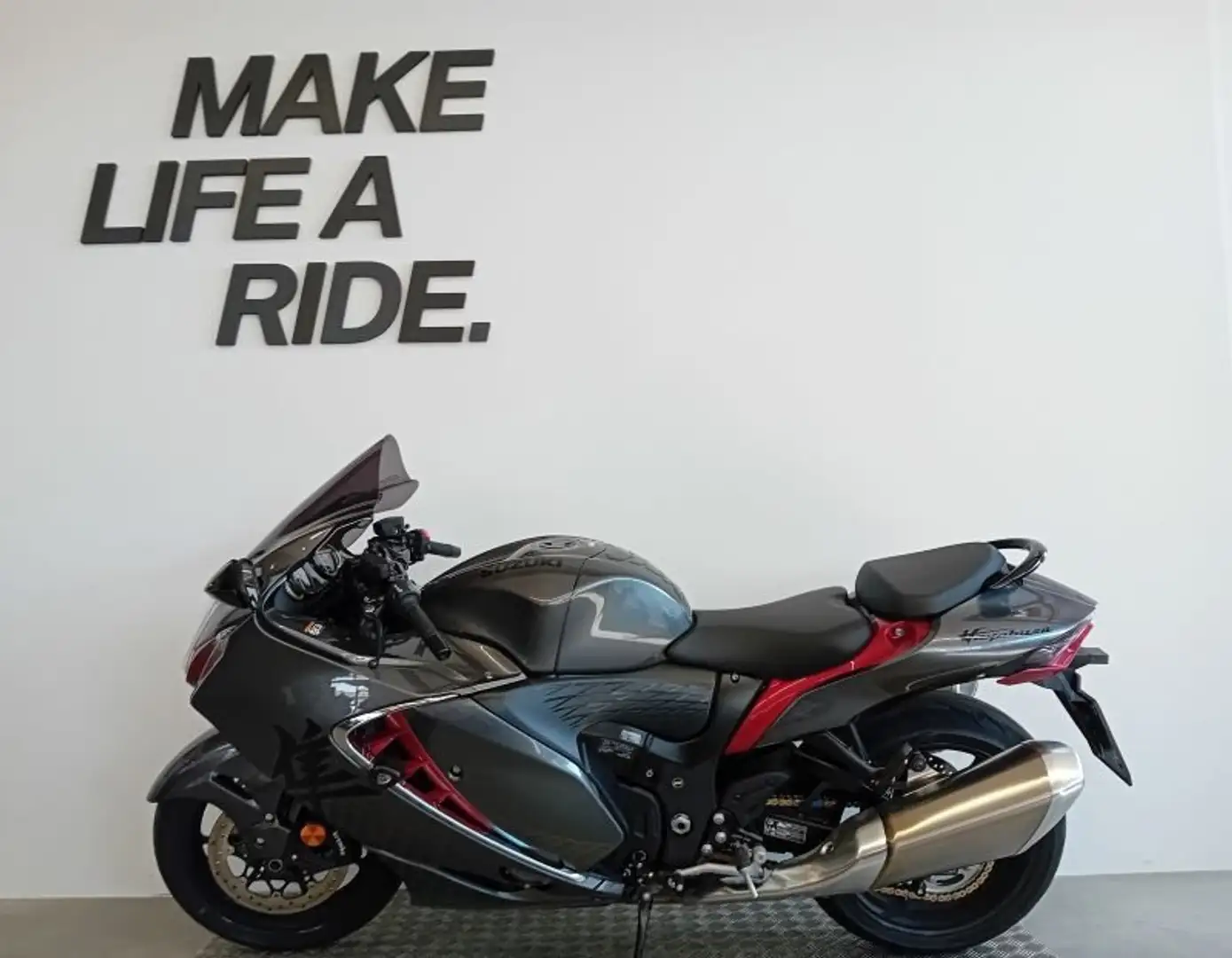 Suzuki GSX 1300 R HAYABUSA Gris - 2